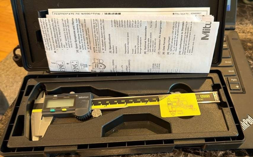 Mitutoyo Absolute Digimatic Caliper 500-196-20 CD-6 Mitutoyo Absolute Digimatic Caliper 500-196-20 CD-6