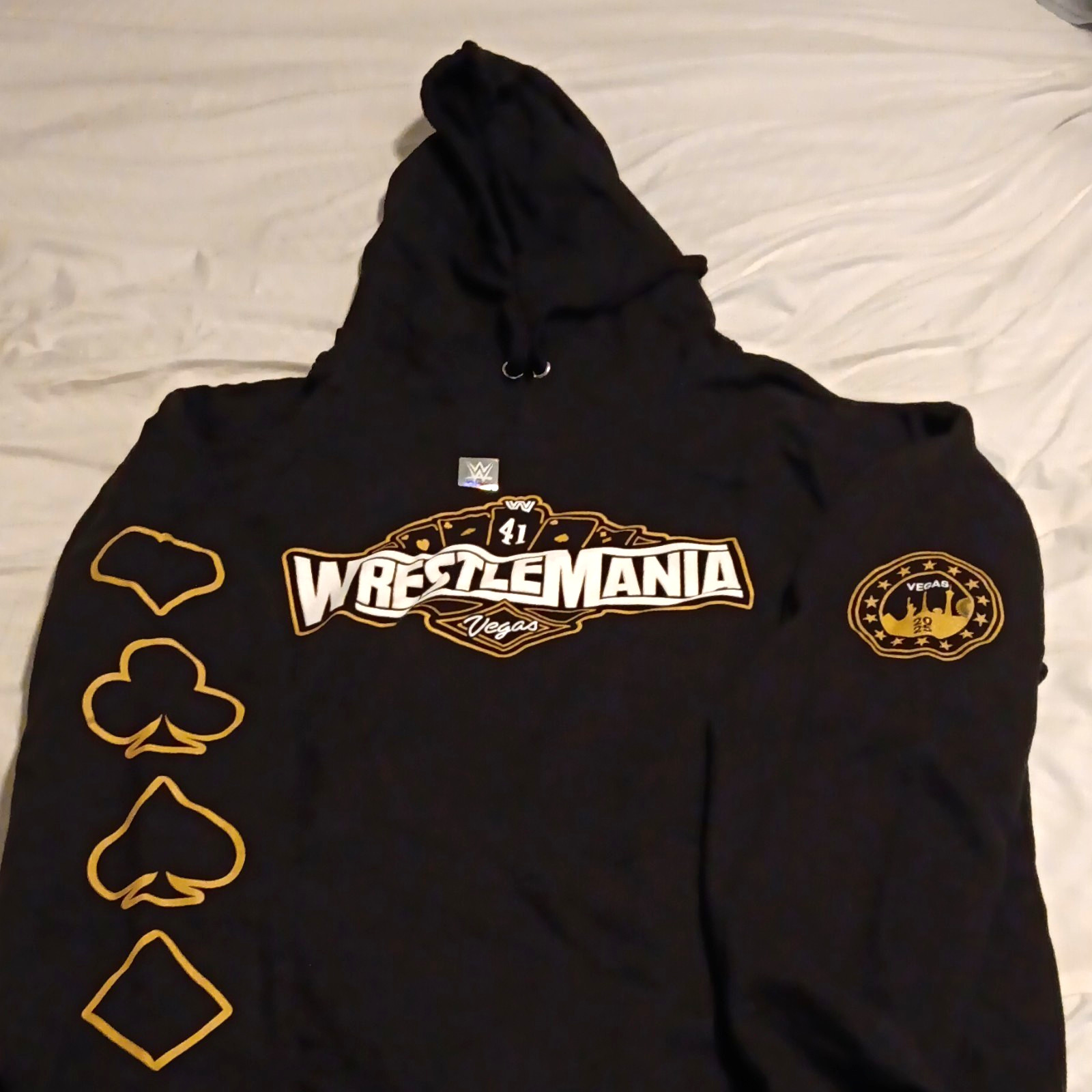 Brand New WWE Authentic WrestleMania 41 Las Vegas Black Pullover Hoodie Brand New WWE Authentic WrestleMania 41 Las Vegas Black Pullover Hoodie