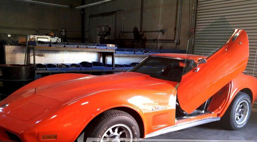 Chevrolet Corvette C3 1968-1982 Bolt on Lambo Door kit Vertical Doors Inc VDI