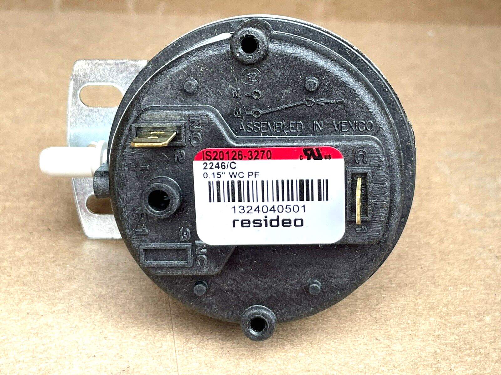 OEM HONEYWELL RESIDEO PRESSURE SWITCH IS20126-3270 1324040501, TRANE CNT03520 OEM HONEYWELL RESIDEO PRESSURE SWITCH IS20126-3270 1324040501, TRANE CNT03520