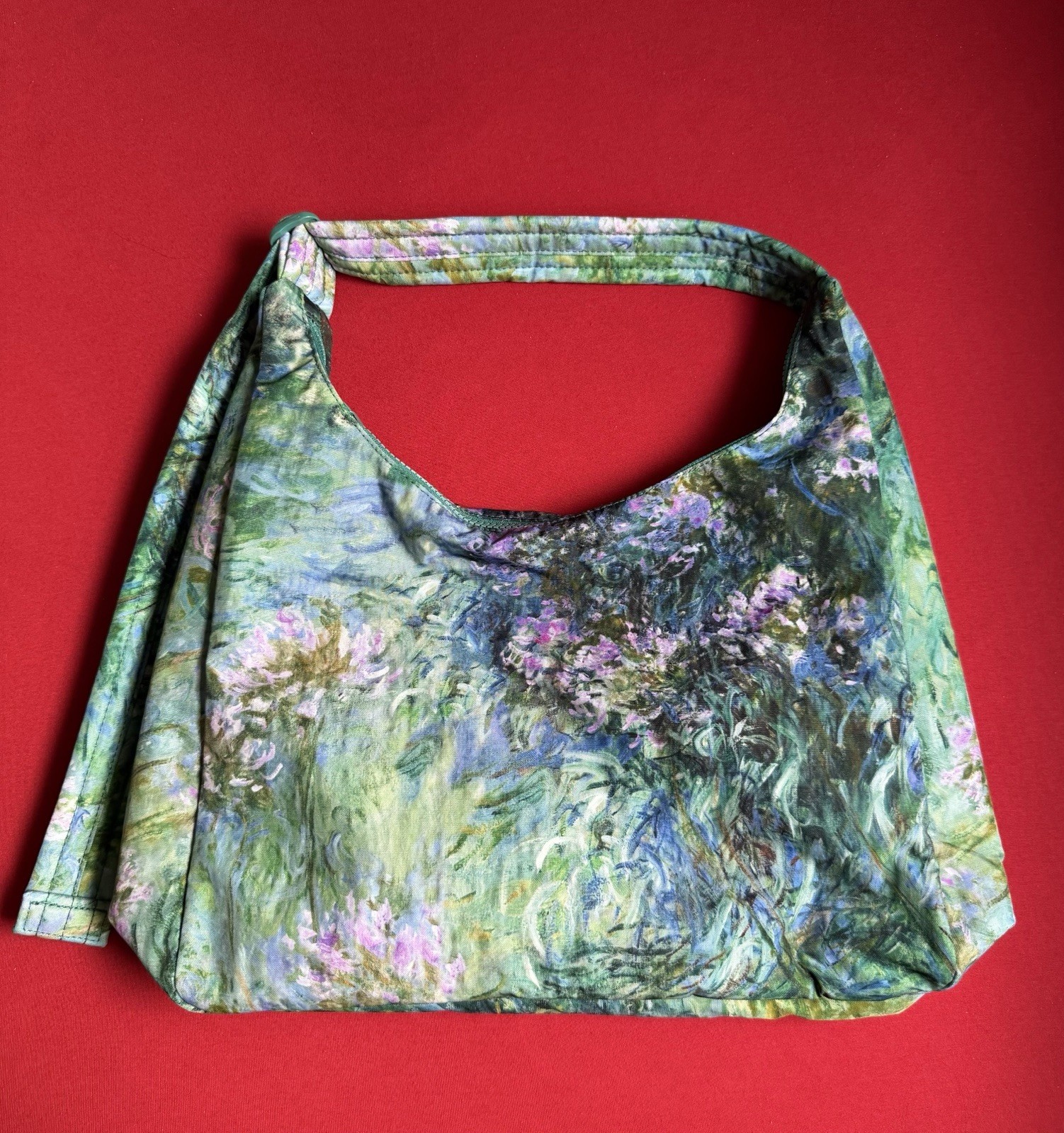 NWT Baggu MoMA Nylon Shoulder Bag in Agapanthus Claude Monet Green Purple Floral