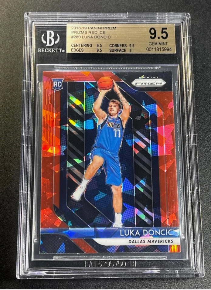2018-19 Panini Prizm - Luka Dončić #280 Ruby Wave Prizm (RC) 2018-19 Panini Prizm - Luka Dončić #280 Ruby Wave Prizm (RC)