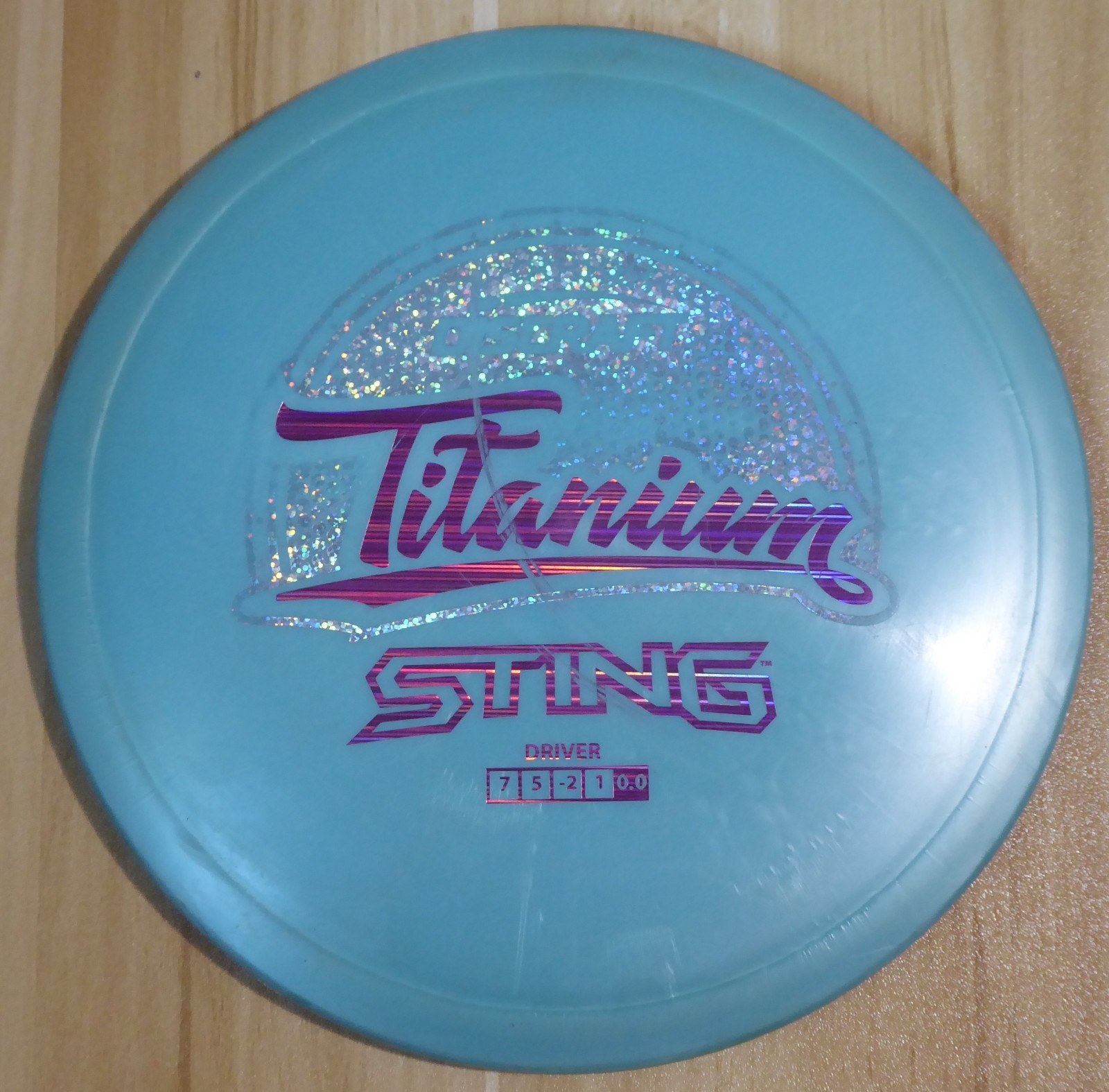 Discraft Titanium Sting (Blue, 176g) - Rare Disc Golf Fairway Driver Discraft Titanium Sting (Blue, 176g) - Rare Disc Golf Fairway Driver