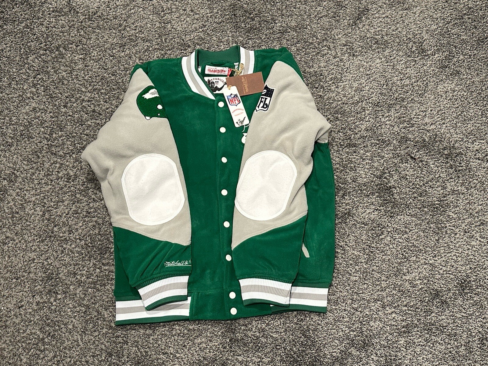 NWT Princess Diana Lady Di Philadelphia Eagles Mitchell & Ness Jacket Coat XL NWT Princess Diana Lady Di Philadelphia Eagles Mitchell & Ness Jacket Coat XL