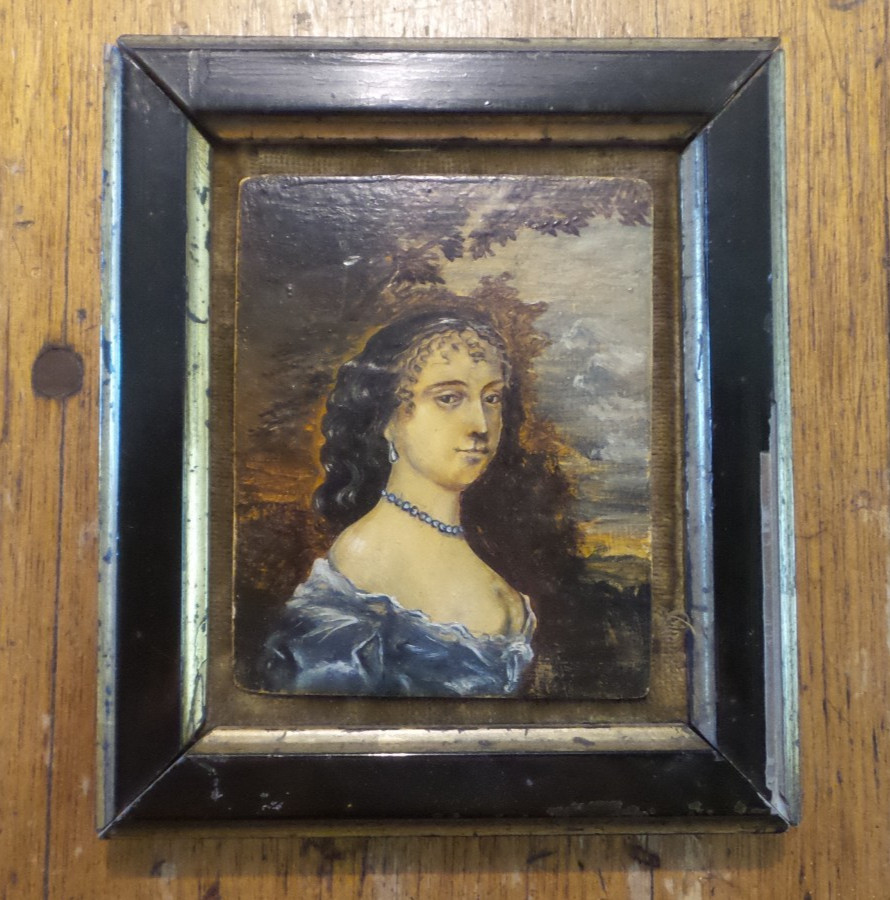 Antique MINIATURE, SMALL Painted Portrait of Woman 3-1/8\ Antique MINIATURE, SMALL Painted Portrait of Woman 3-1/8\