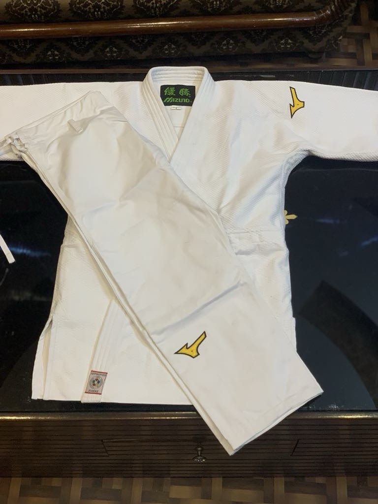 Mizuno Judo Gi White Kimono Uniform 750gsm With 100% Cotton Size 165cm