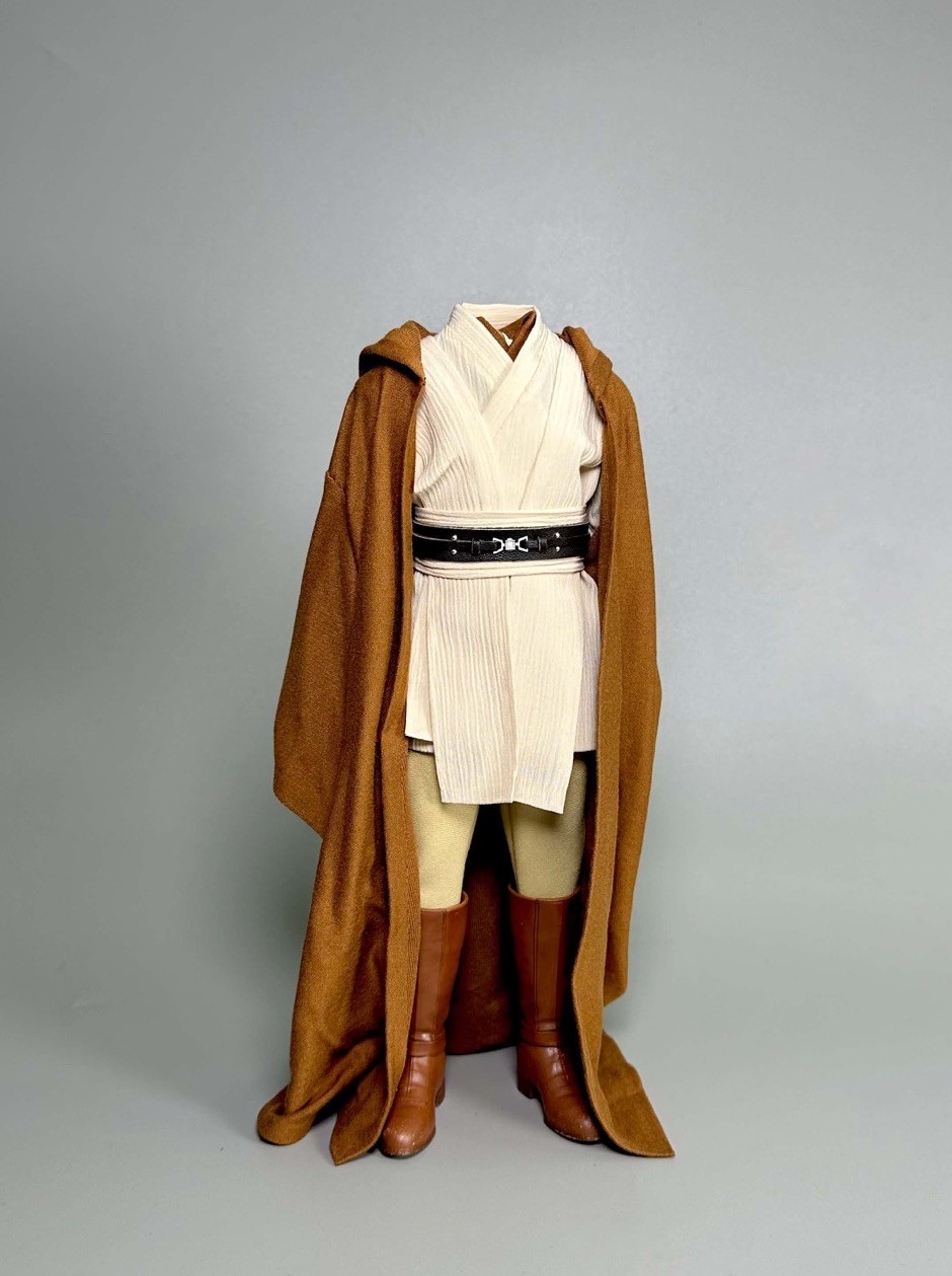 Hot Toys 1/6 Jedi Outfit by Fusion Collectibles Hot Toys 1/6 Jedi Outfit by Fusion Collectibles