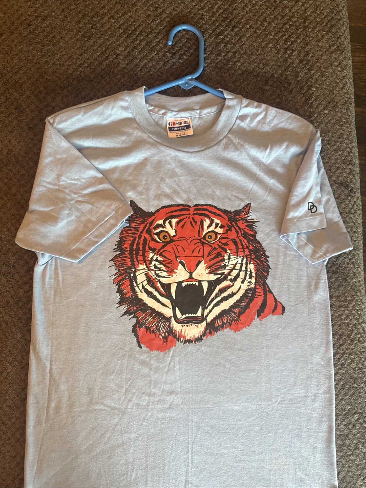Vtg 80s 90s Tiger Graghic Print Single Stitch T Shirt Mens M Rare HTF Hanes EUC Vtg 80s 90s Tiger Graghic Print Single Stitch T Shirt Mens M Rare HTF Hanes EUC