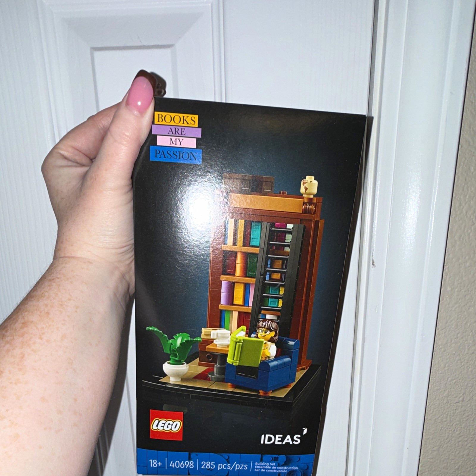 LEGO Ideas Books Are My Passion 40698 Limited Edition Set 18+ 285 pcs
