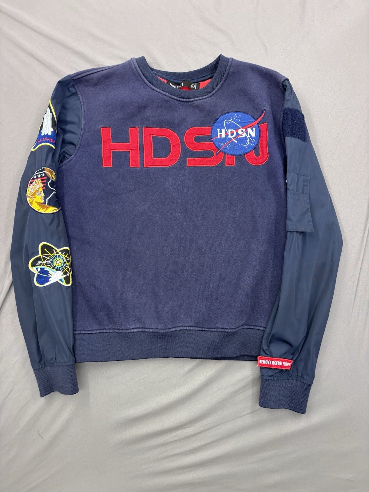 Hudson Outerwear NASA Sweatshirt Navy Blue Mens Large Patches Hudson Outerwear NASA Sweatshirt Navy Blue Mens Large Patches