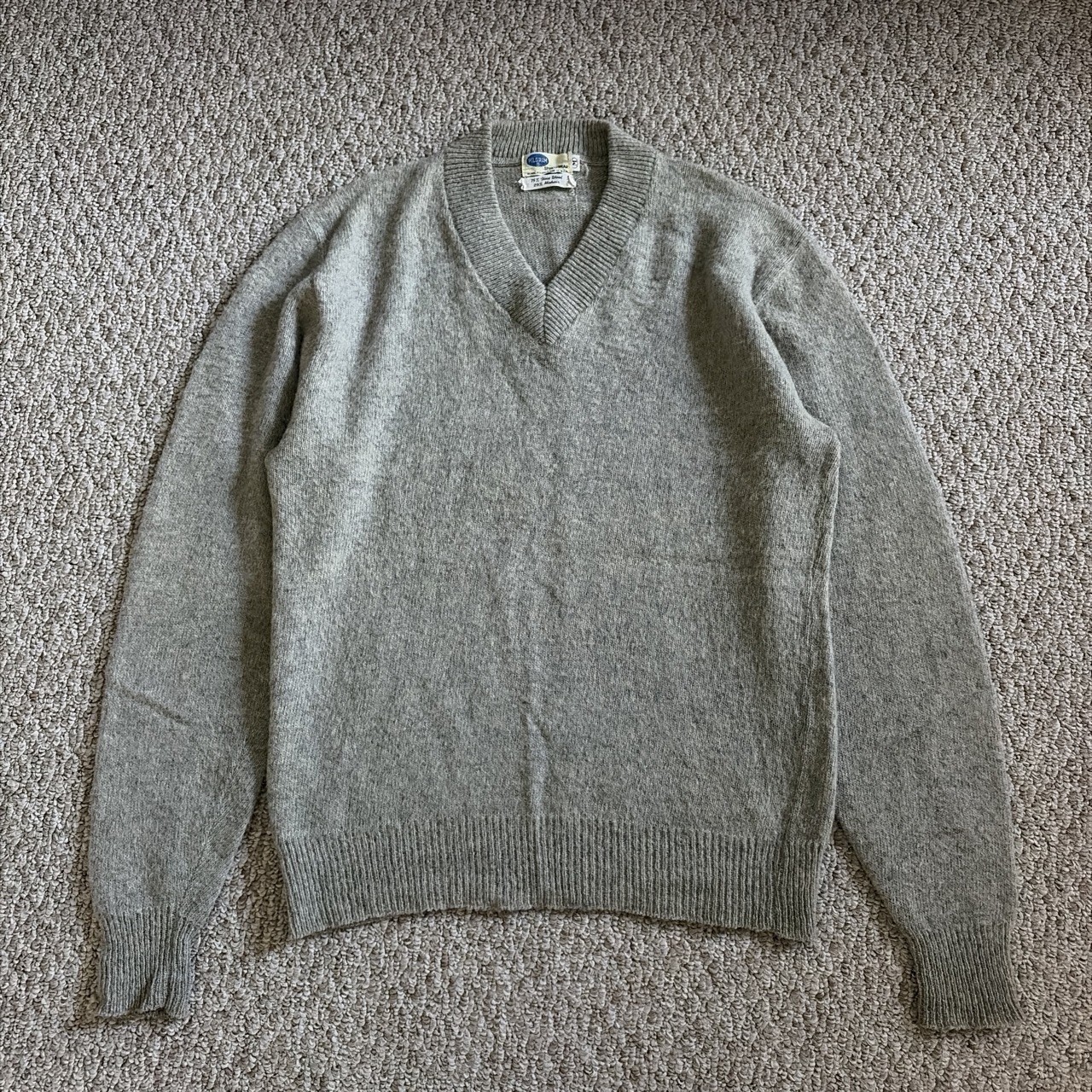 True VTG Pilgrim Sportswear Wool Mohair V Neck Sweater M Sears Roebuck 60s 70s True VTG Pilgrim Sportswear Wool Mohair V Neck Sweater M Sears Roebuck 60s 70s