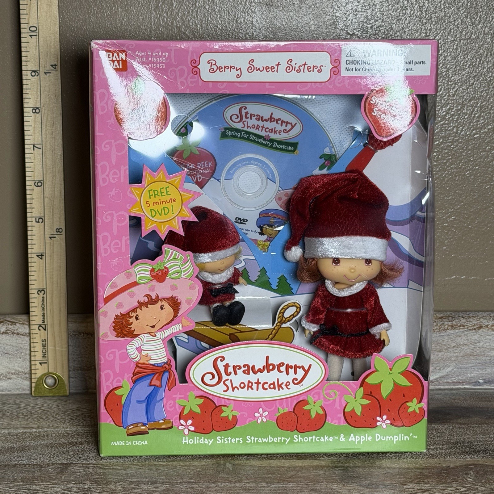 New 2003 BanDai Strawberry Shortcake Apple Dumplin  Holiday Berry Sweet Sisters