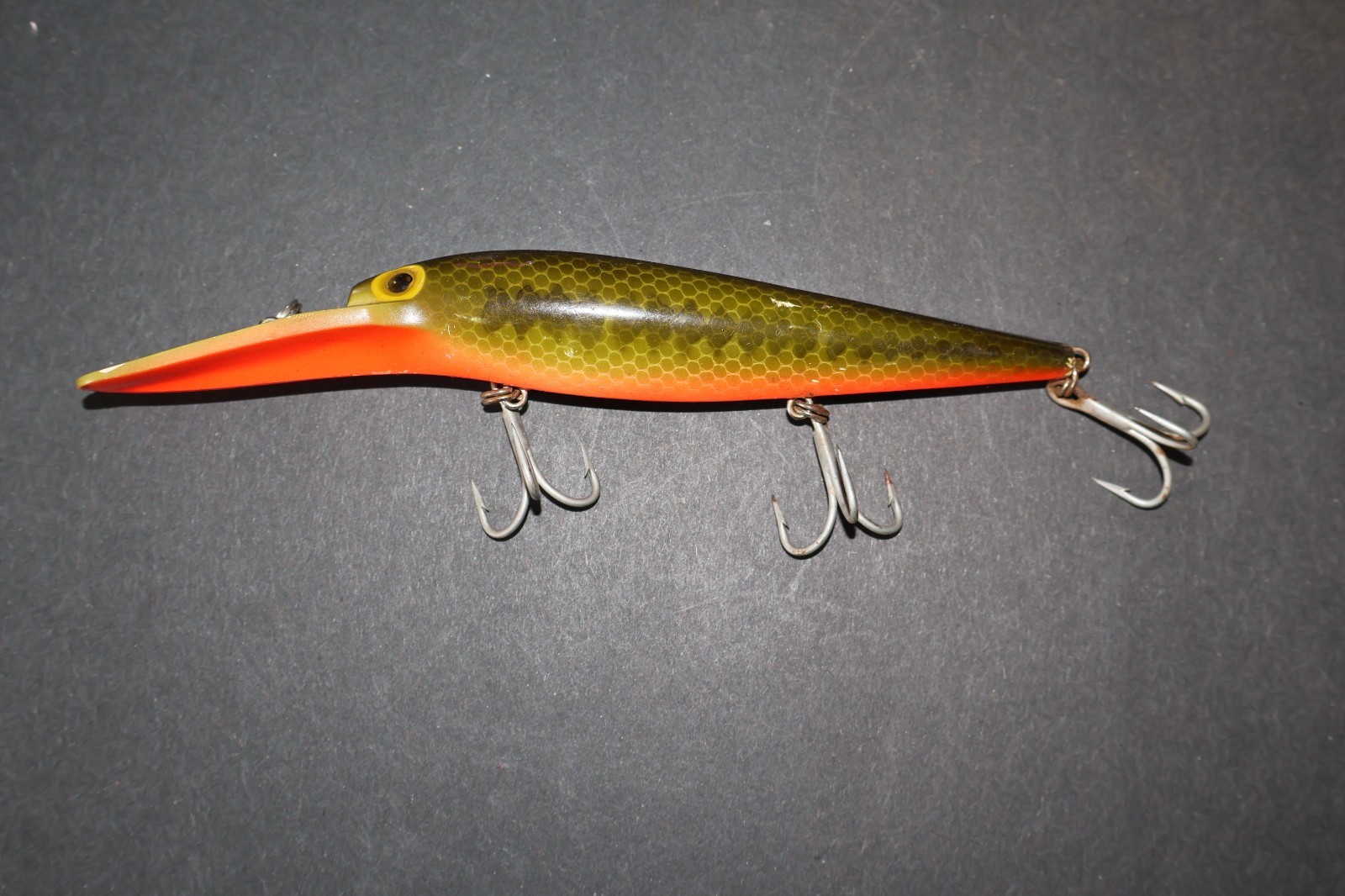 Vintage Storm Big Mac Lure, Good Condition on 1 side, Damaged on Other Side Vintage Storm Big Mac Lure, Good Condition on 1 side, Damaged on Other Side