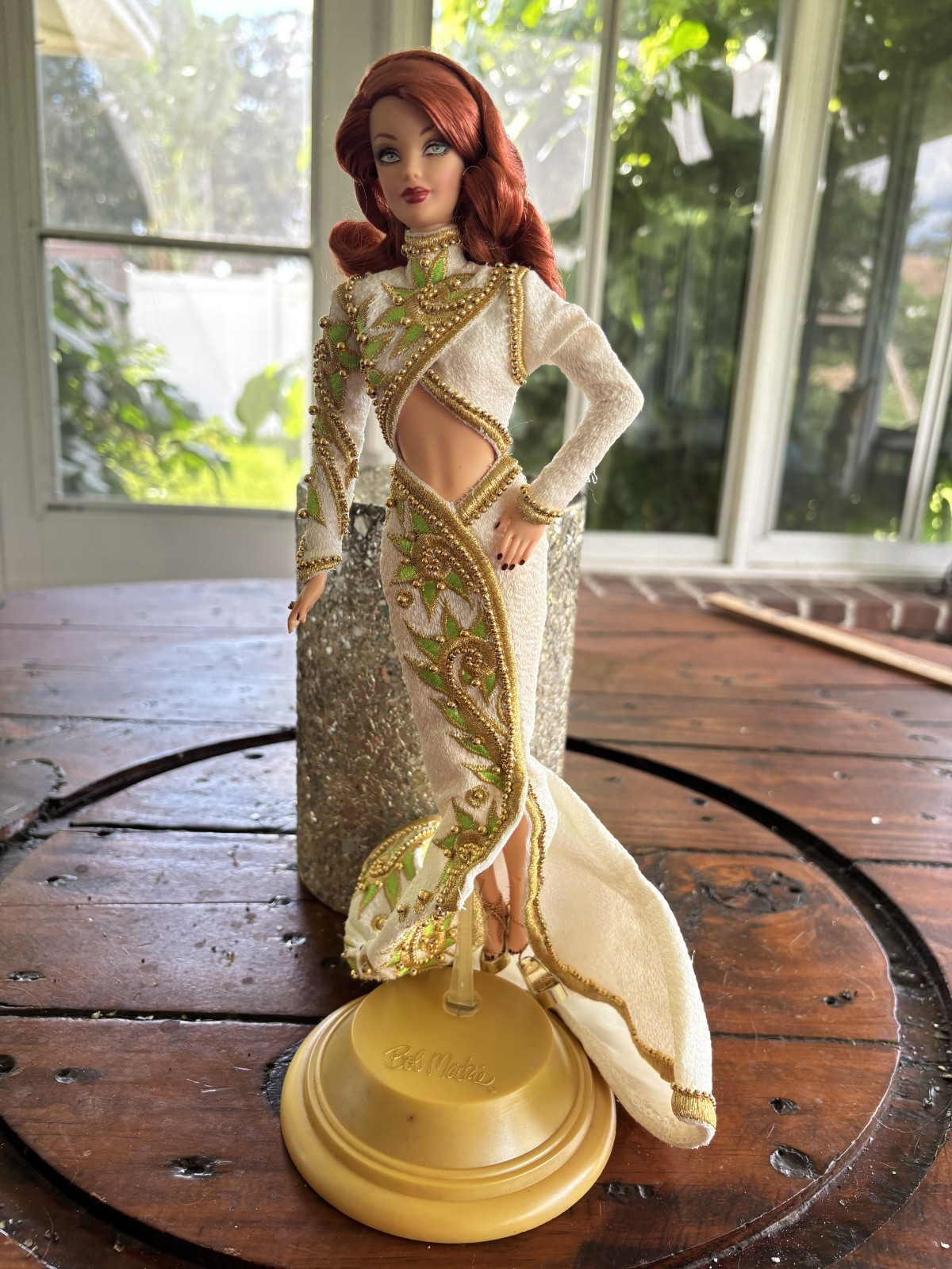 Radiant Redhead Barbie Bob Mackie Red Carpet Collection 2001 Mattel 55501 Radiant Redhead Barbie Bob Mackie Red Carpet Collection 2001 Mattel 55501