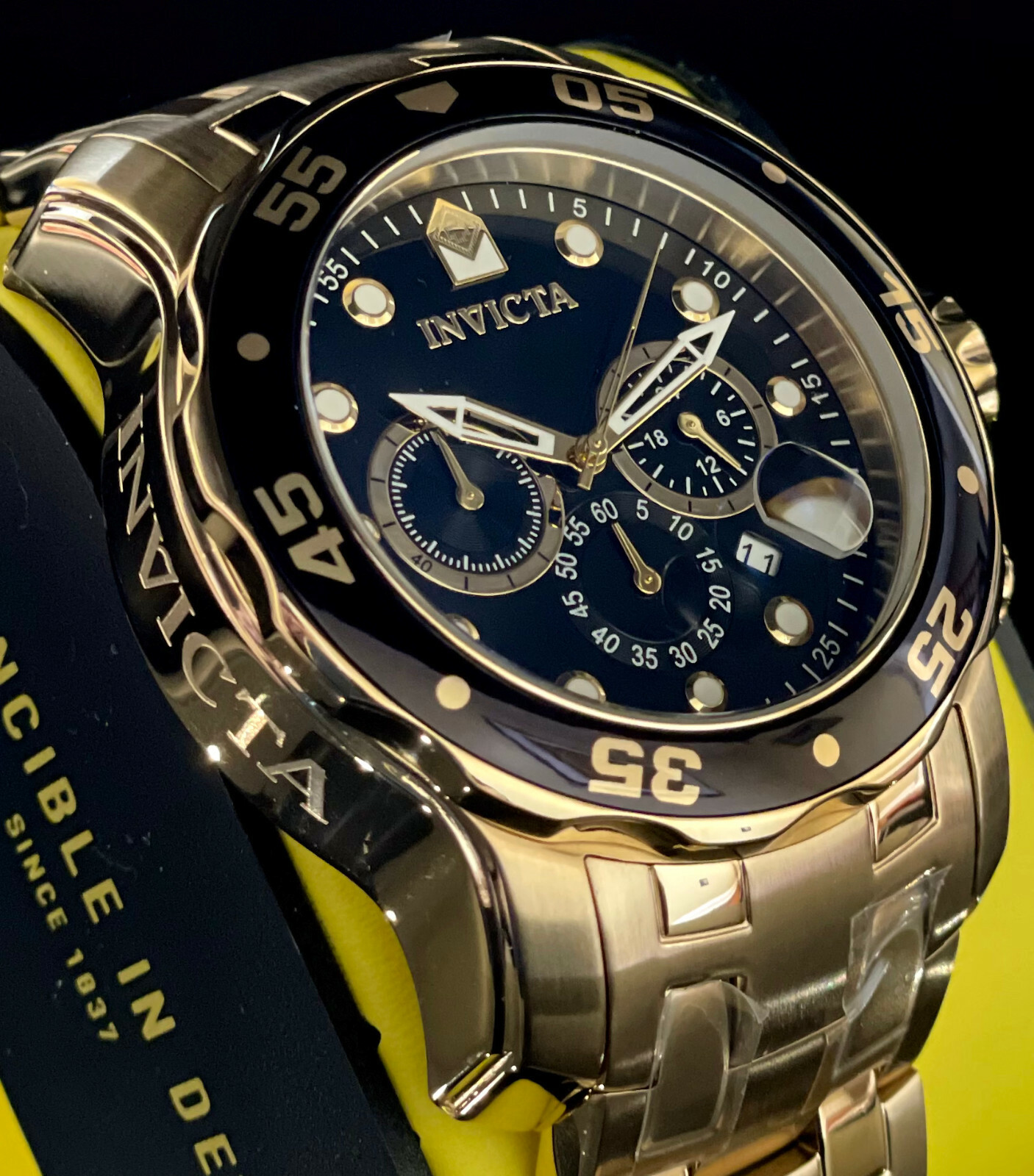 Invicta Mens PRO DIVER SCUBA Chronograph Black Dial 18Kt Gold Plated Watch 0072