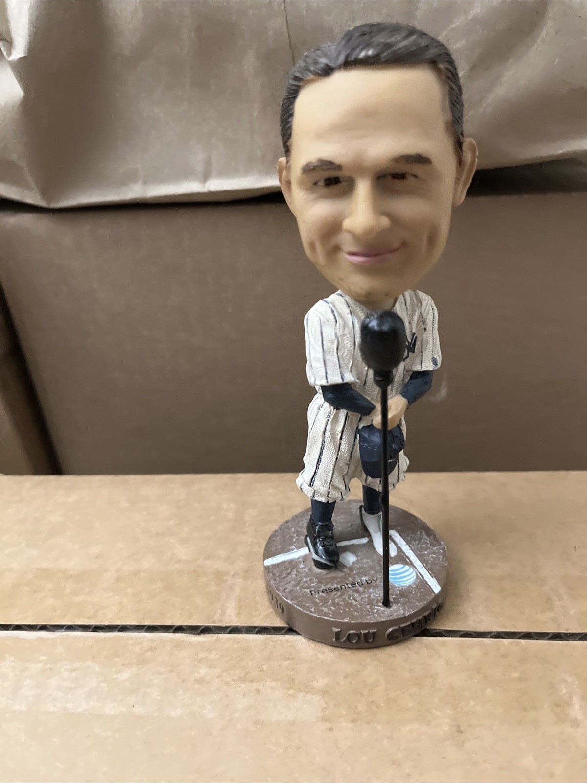 Lou Gehrig New York Yankees Bobblehead Figurine Farewell Speech Yankee Stadium