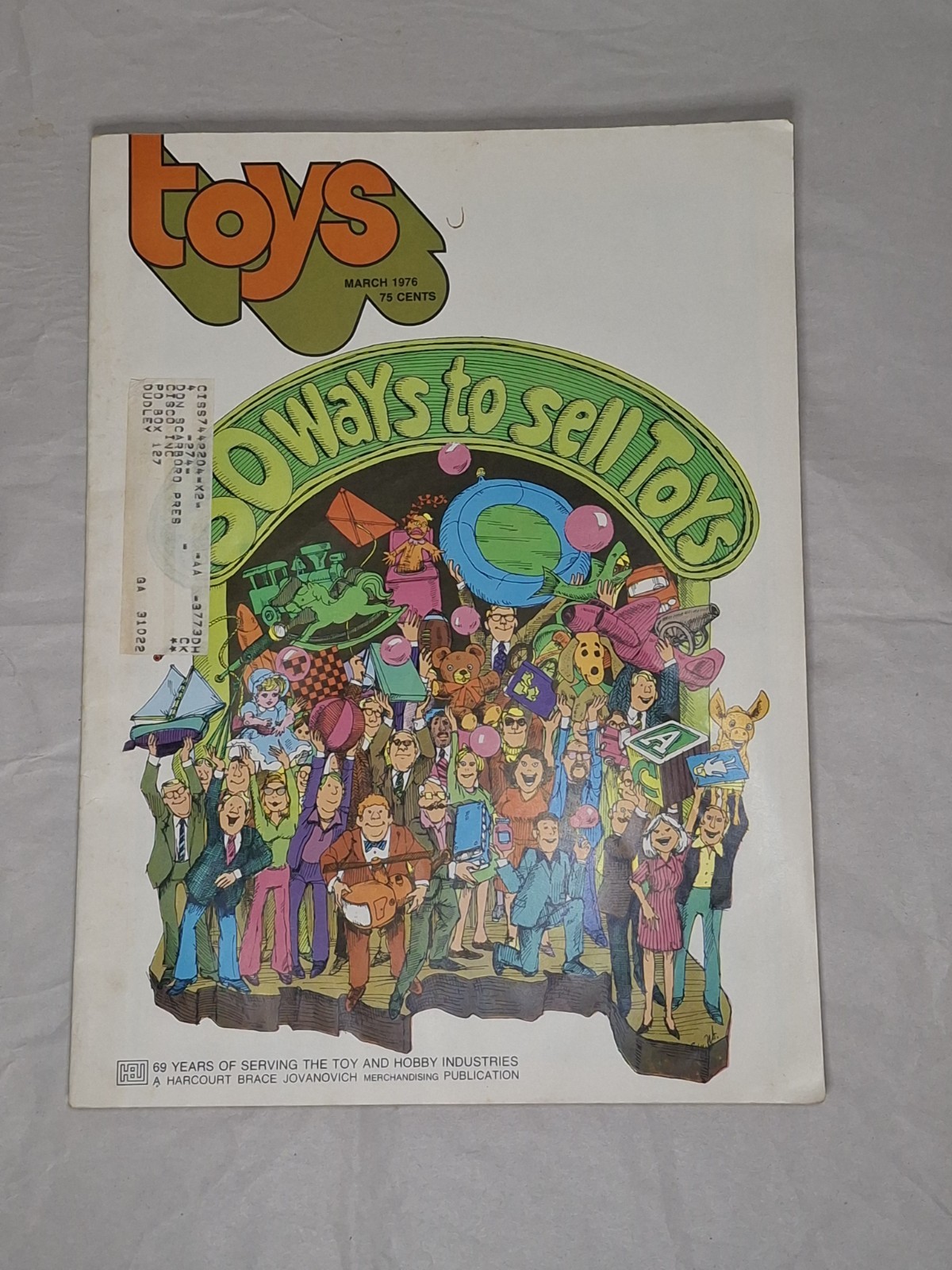 Vintage TOYS Magazine 50 Ways To Sell Toys March 1976 Hobby Collector Vintage TOYS Magazine 50 Ways To Sell Toys March 1976 Hobby Collector