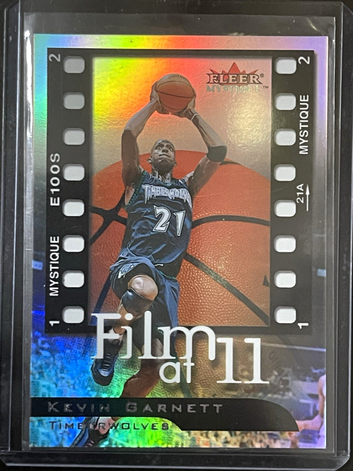 Fleer Mystique 2000-01 Film at 11 Kevin Garnett Timberwolves #4/10 FE