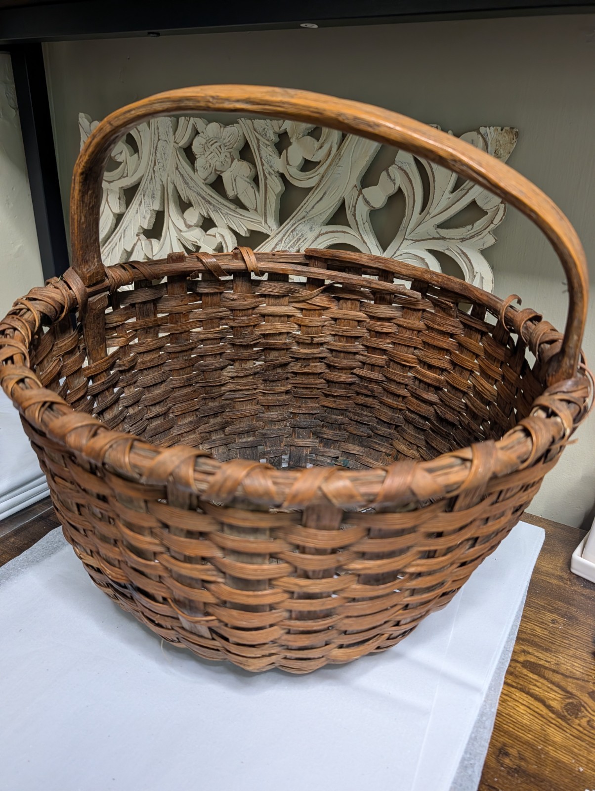 Large Basket Primitive Gathering Solid Handle 15 X 16 Inch Antique C1800s Large Basket Primitive Gathering Solid Handle 15 X 16 Inch Antique C1800s