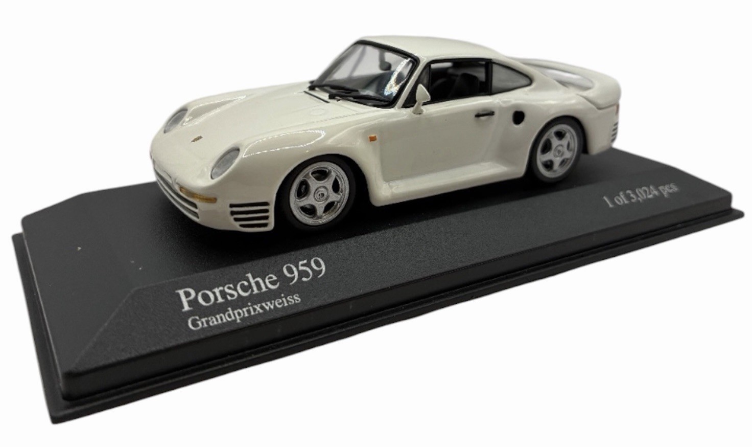 Minichamps 1/43 Porsche 959 1987 White 400062524 Minichamps 1/43 Porsche 959 1987 White 400062524