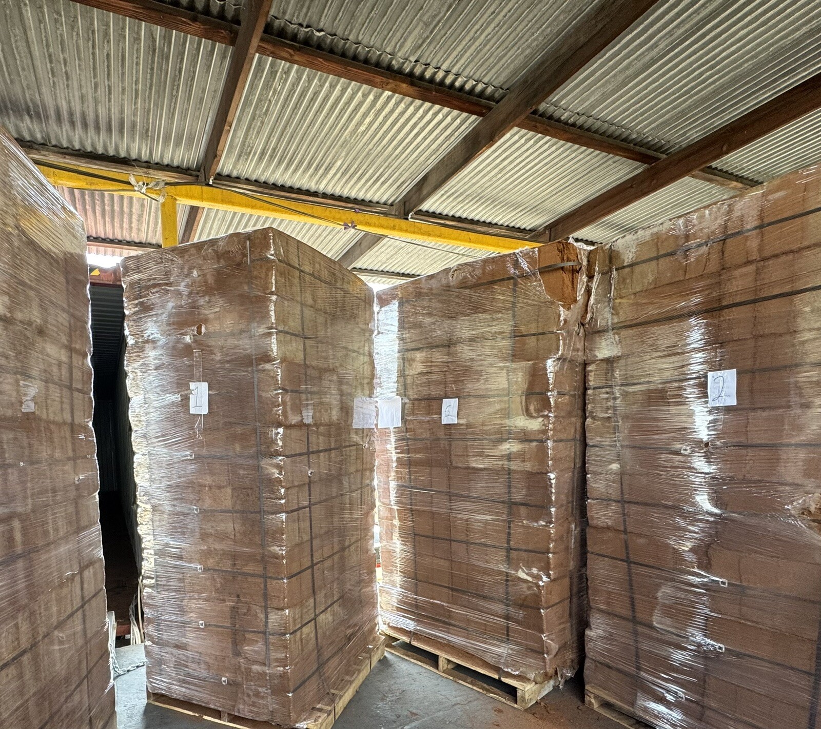Pallet Of  5KG Premium Quality Buffered Coco Coir Bricks (240 Bricks)