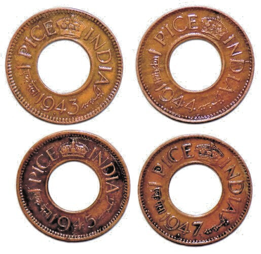 1943-44-45-47 BRITISH GEORGE VI 1 4 HOLE COPPER COINS SET - INDIA # WT. 2 GRAMS,