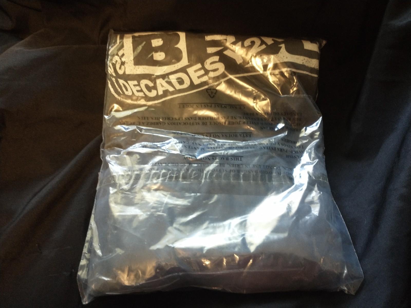TACO BELL Decades Y2K T-Shirt XL - New, Limited Edition TACO BELL Decades Y2K T-Shirt XL - New, Limited Edition