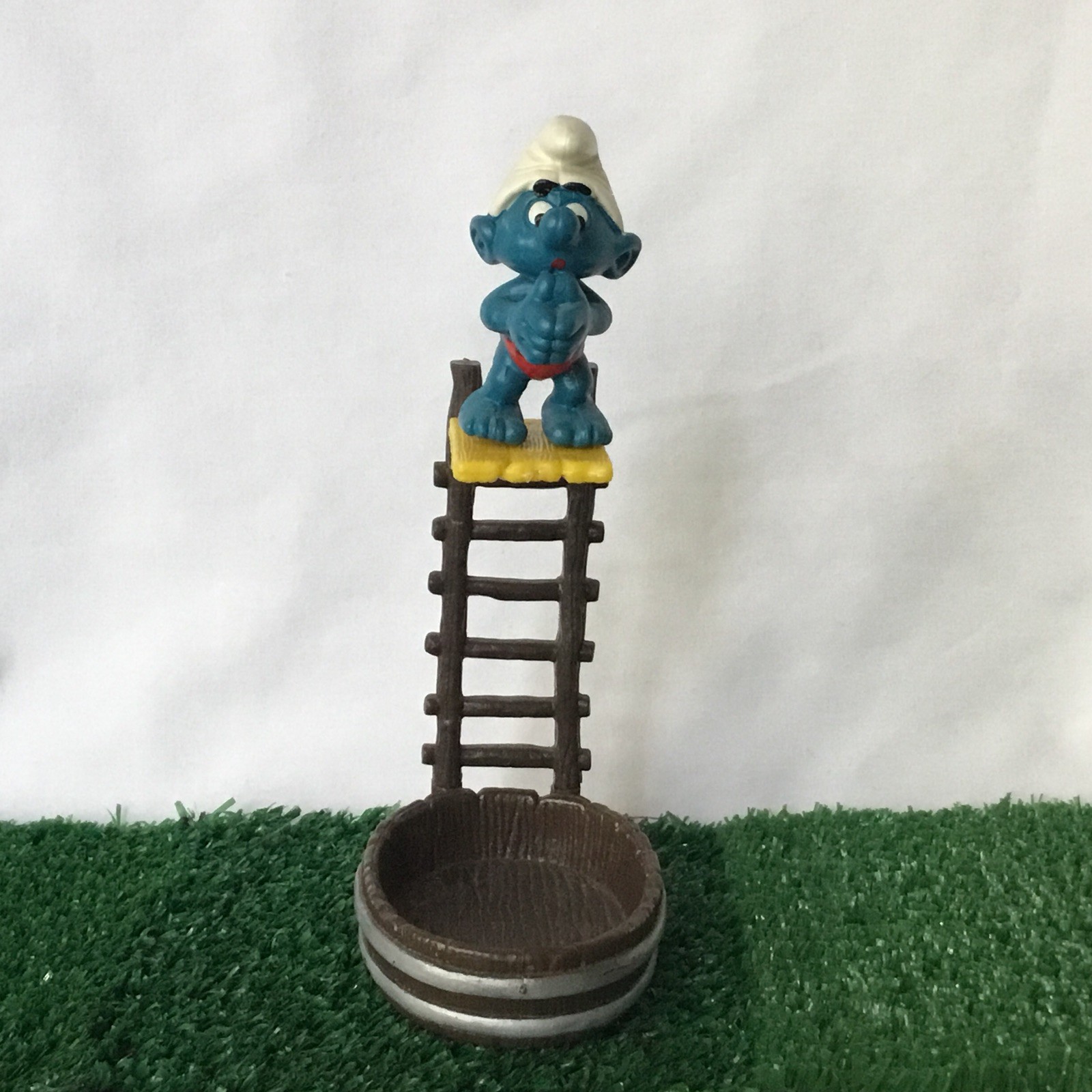 Smurfs High Diver Smurf 40243 RARE Vintage 1983 Figure Schleich Toy