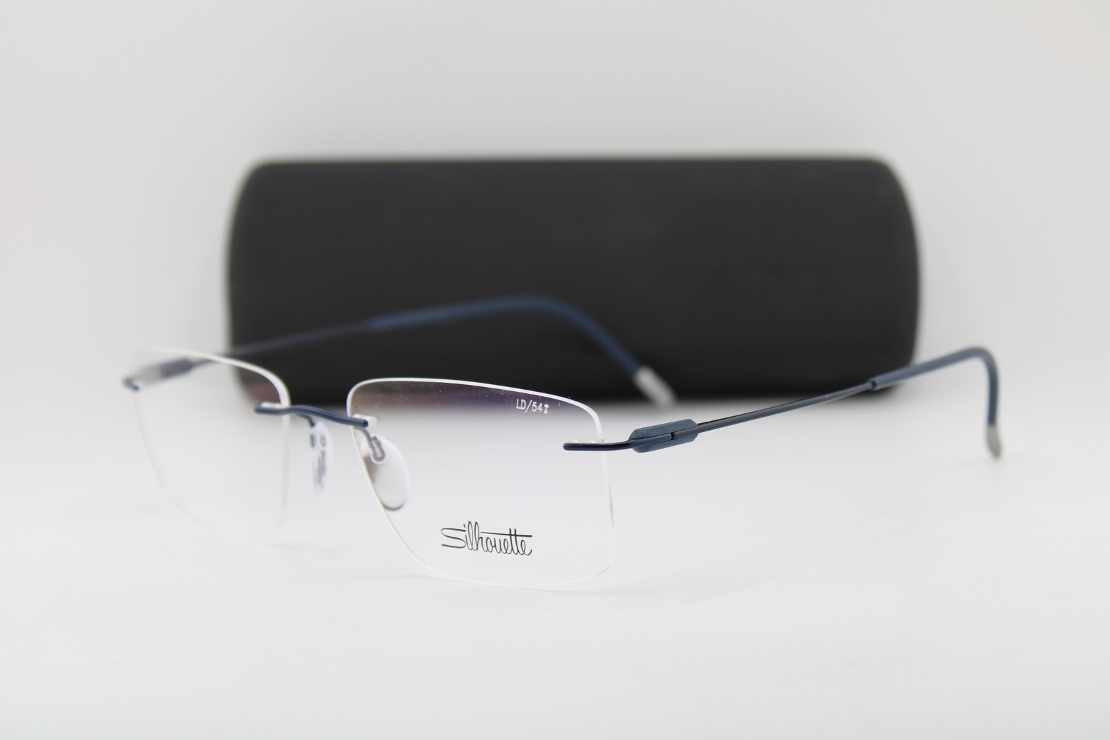 NEW SILHOUETTE 5561 LD 4540 BLUE TITANIUM AUTHENTIC EYEGLASSES 54-17 NEW SILHOUETTE 5561 LD 4540 BLUE TITANIUM AUTHENTIC EYEGLASSES 54-17