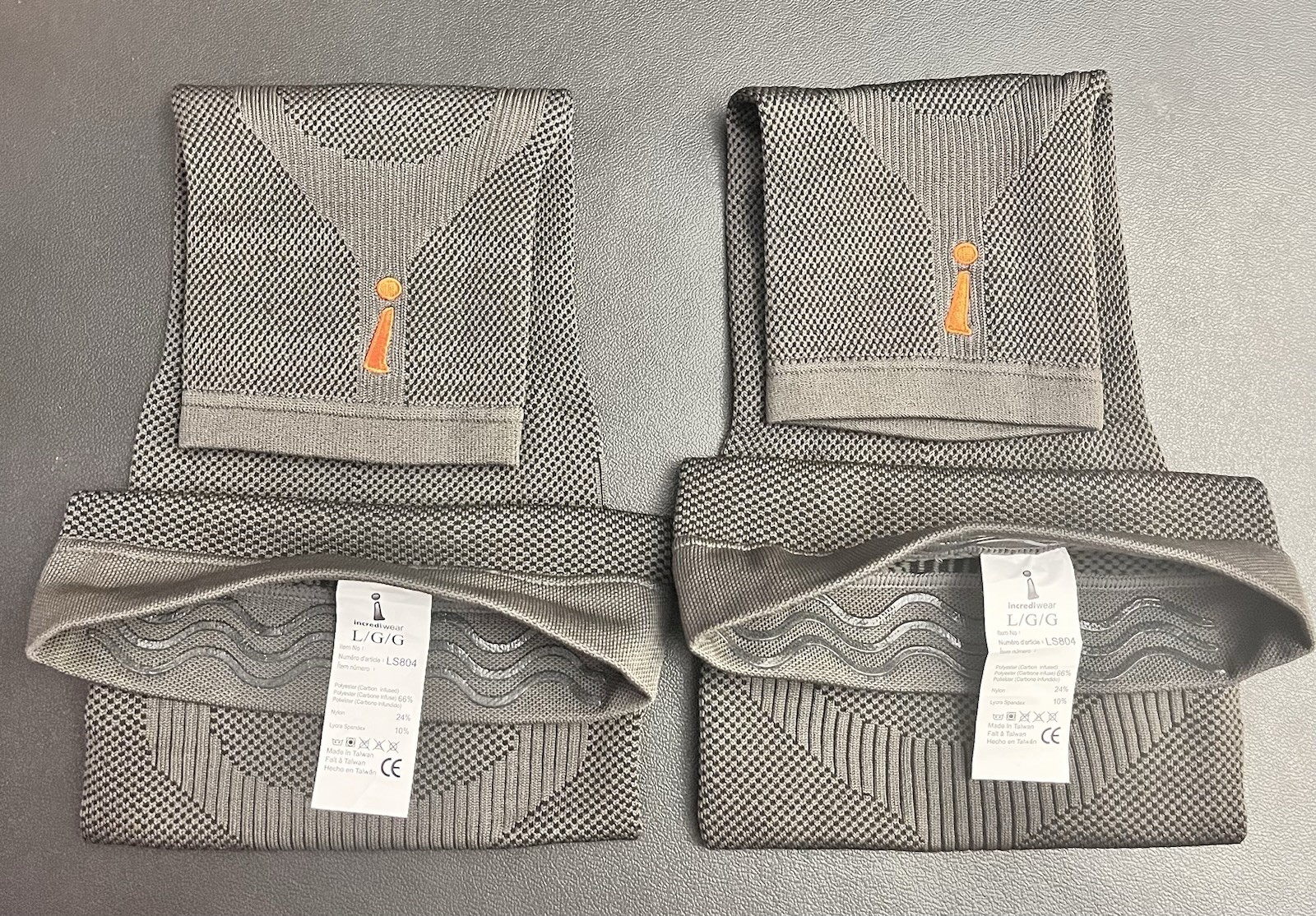 Incrediwear Leg Sleeve Pair Large Grey Compression Sleeve - Used Good Condition Incrediwear Leg Sleeve Pair Large Grey Compression Sleeve - Used Good Condition