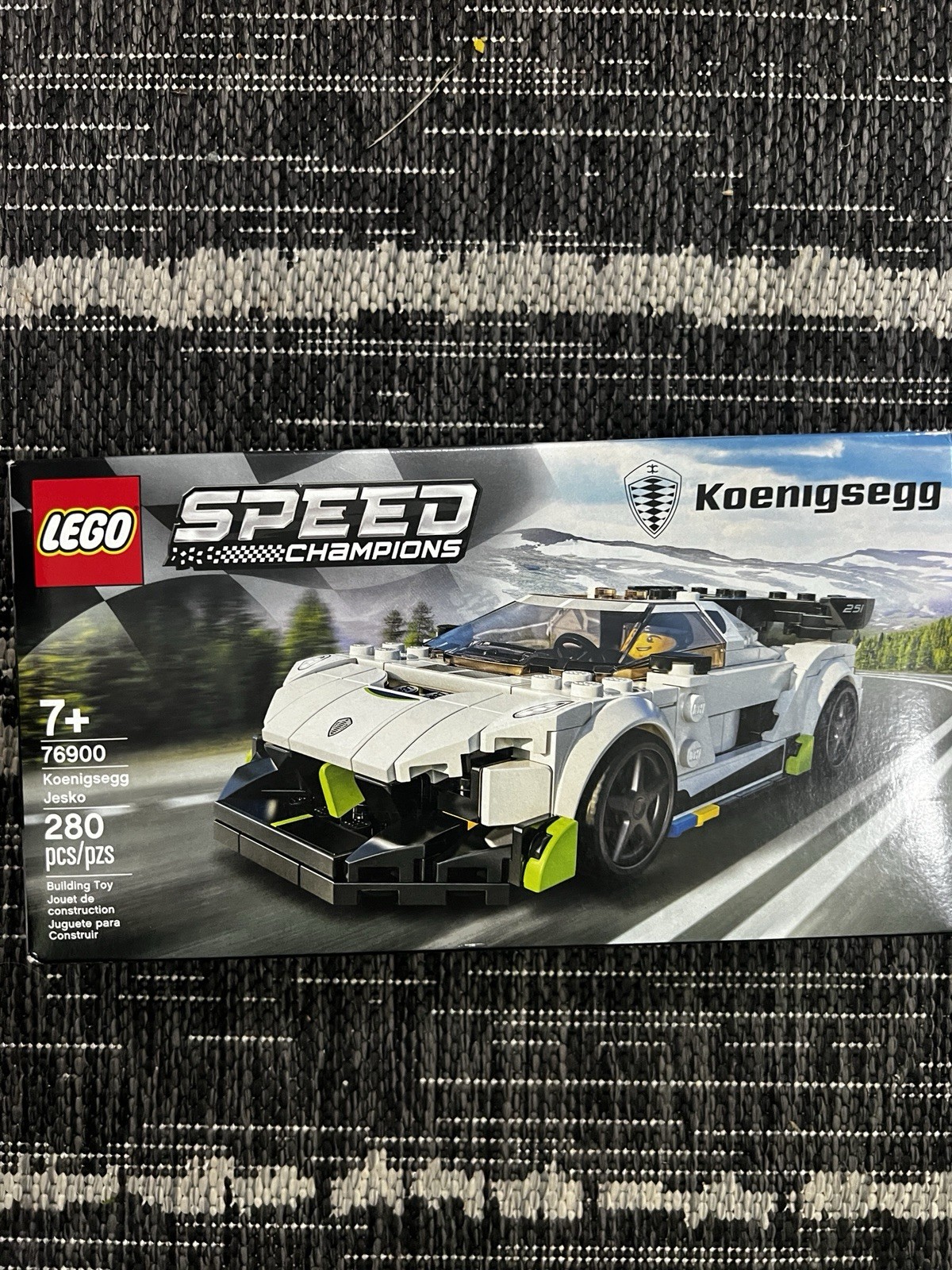 LEGO Technic Koenigsegg Jesko Absolut Grey Hypercar 42173 car new gift auto fan LEGO Technic Koenigsegg Jesko Absolut Grey Hypercar 42173 car new gift auto fan