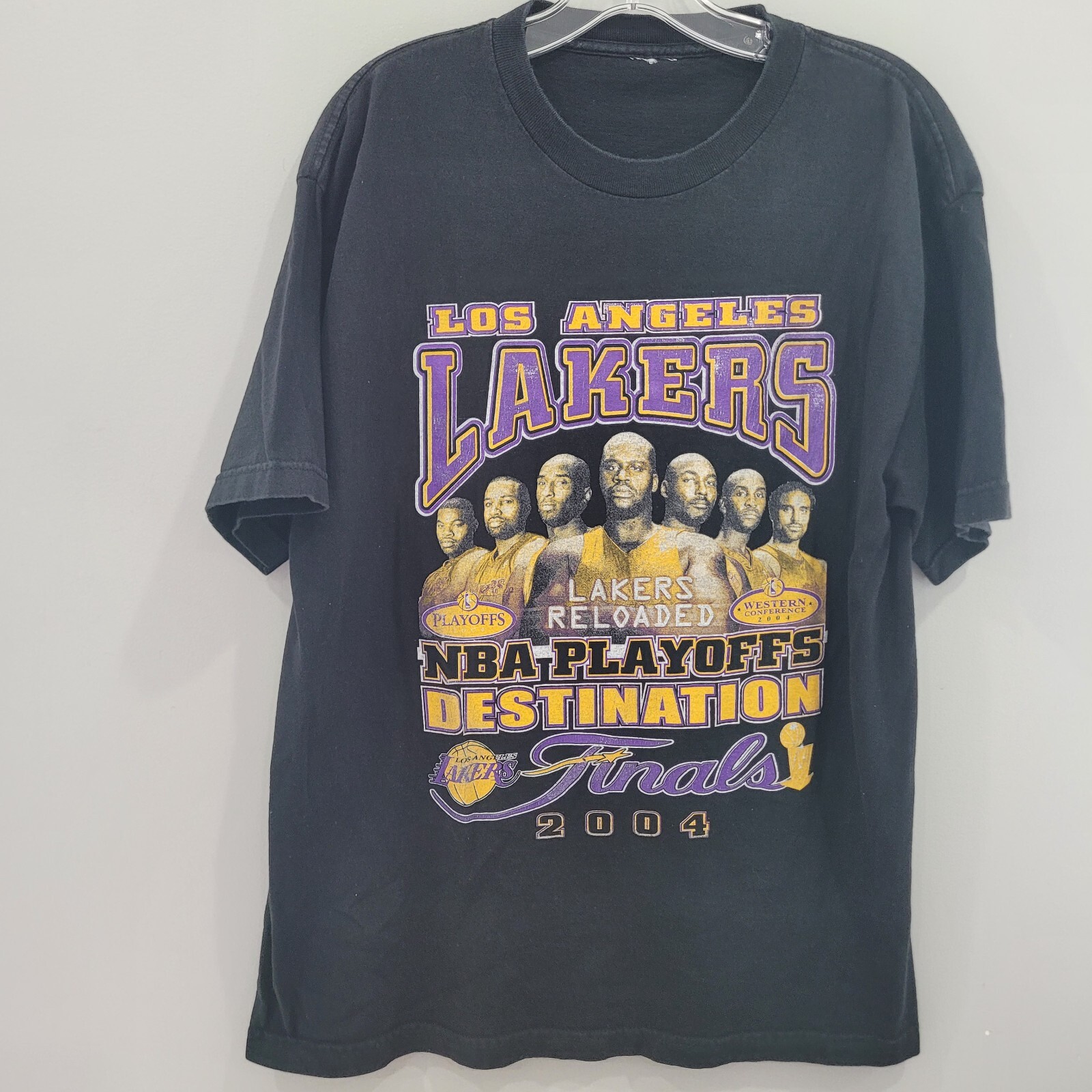 Vintage 2004 Los Angeles Lakers Reloaded 0.4 NBA Finals T-Shirt Men L Kobe Shaq