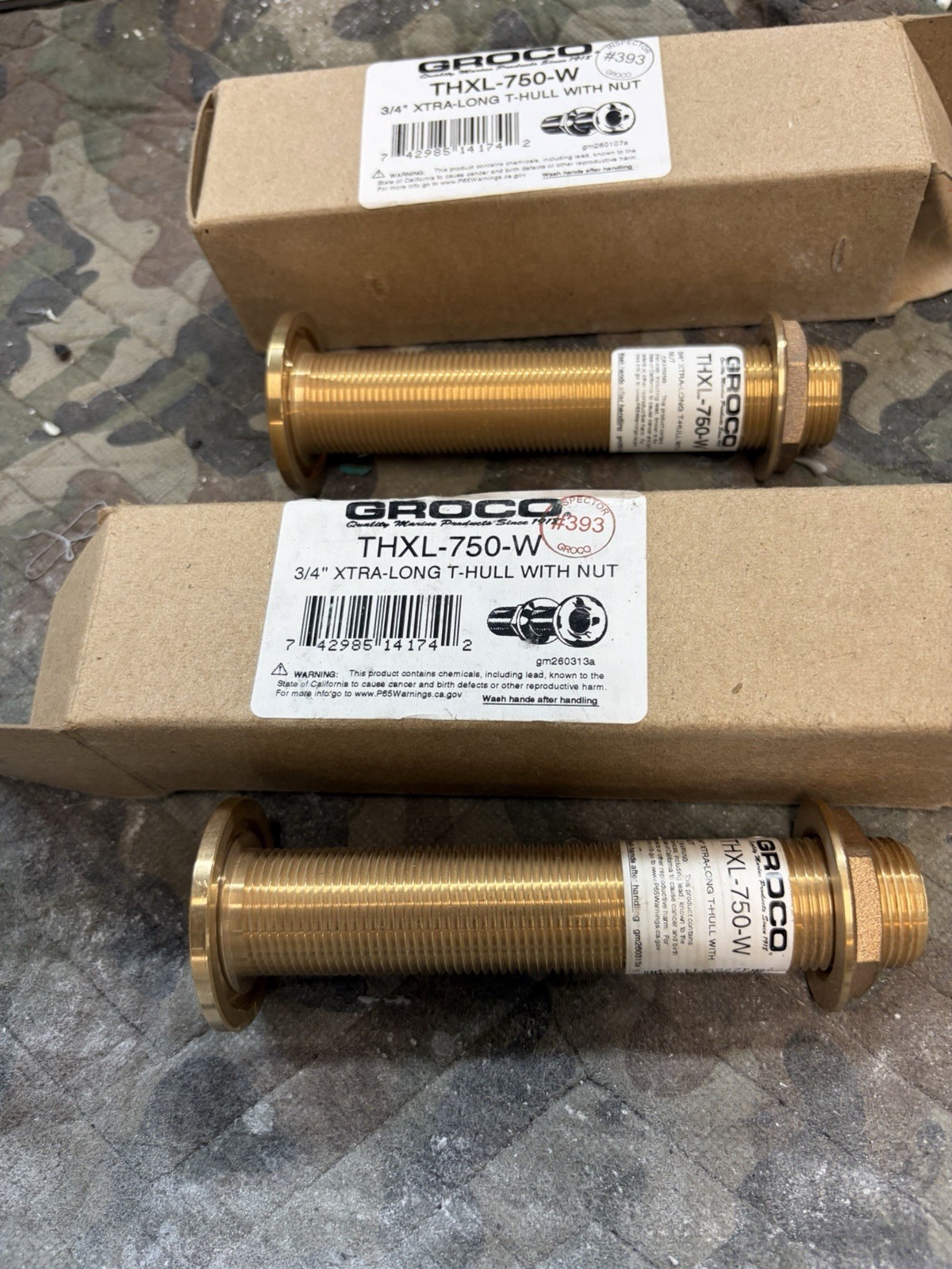 Two Marine Bronze 3/4” Thru Hull Fittings. Extra Long. Two Marine Bronze 3/4” Thru Hull Fittings. Extra Long.
