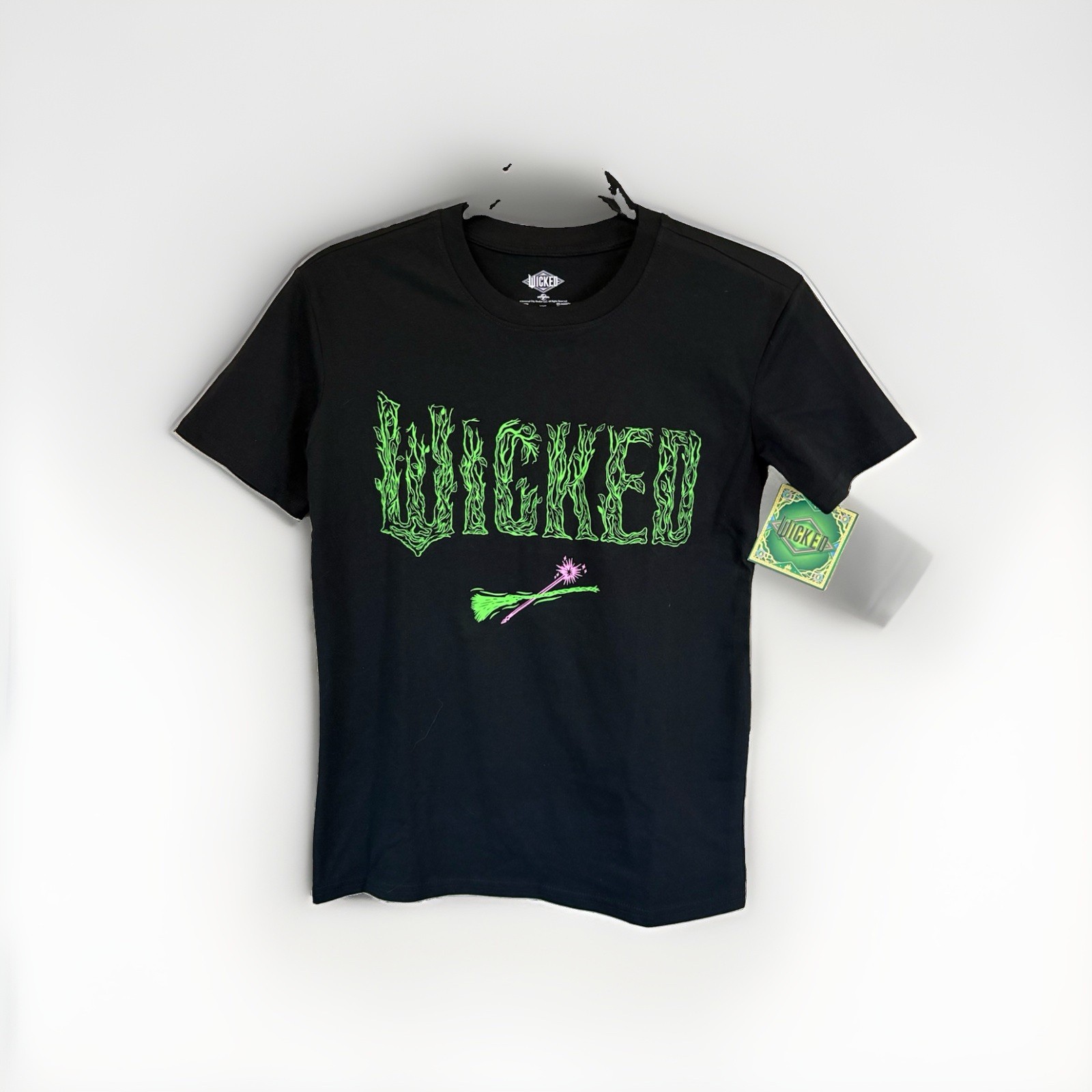 New Unisex Wicked Officially Licensed Graphic Tee Sz L New Unisex Wicked Officially Licensed Graphic Tee Sz L