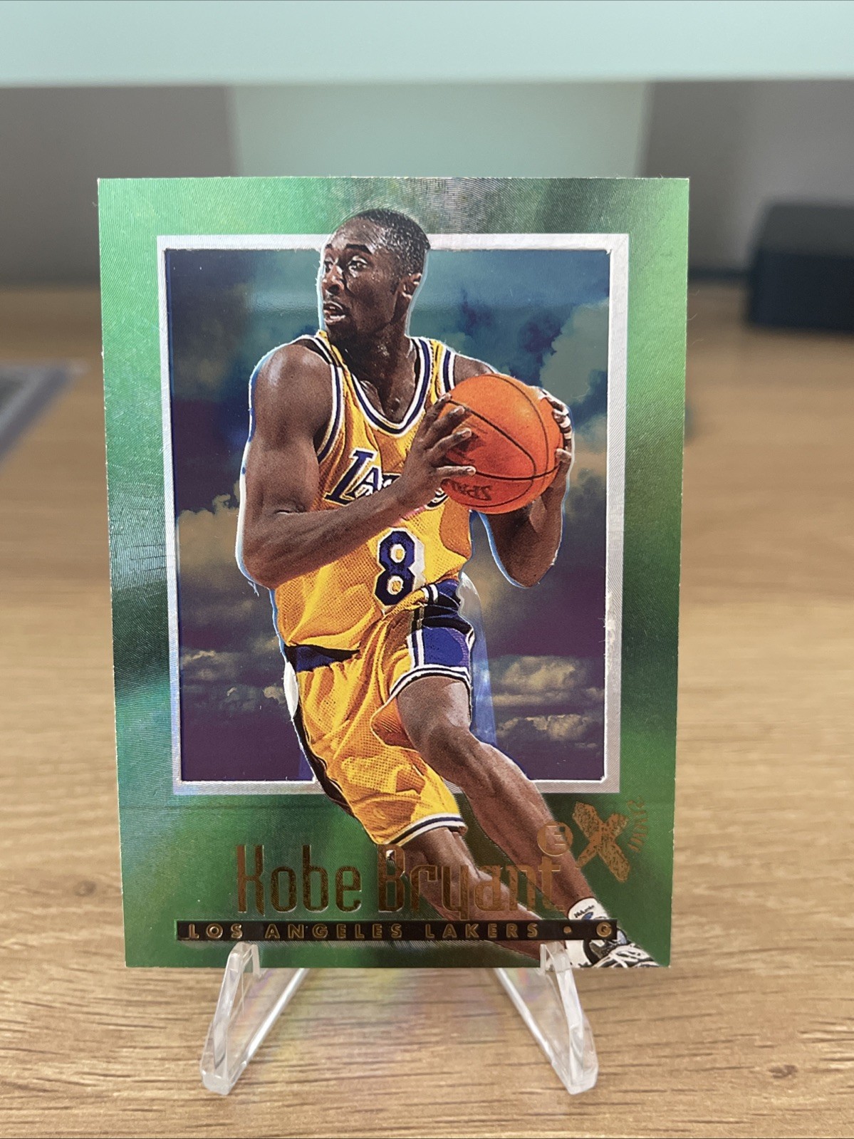 1996-97 Skybox E-X2000 - Kobe Bryant #30 (RC) 1996-97 Skybox E-X2000 - Kobe Bryant #30 (RC)