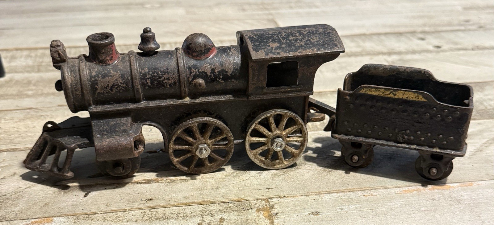 Kenton 1920 2pc Cast Iron Locomotive Floor Train Antique Engine & Tender Kenton 1920 2pc Cast Iron Locomotive Floor Train Antique Engine & Tender