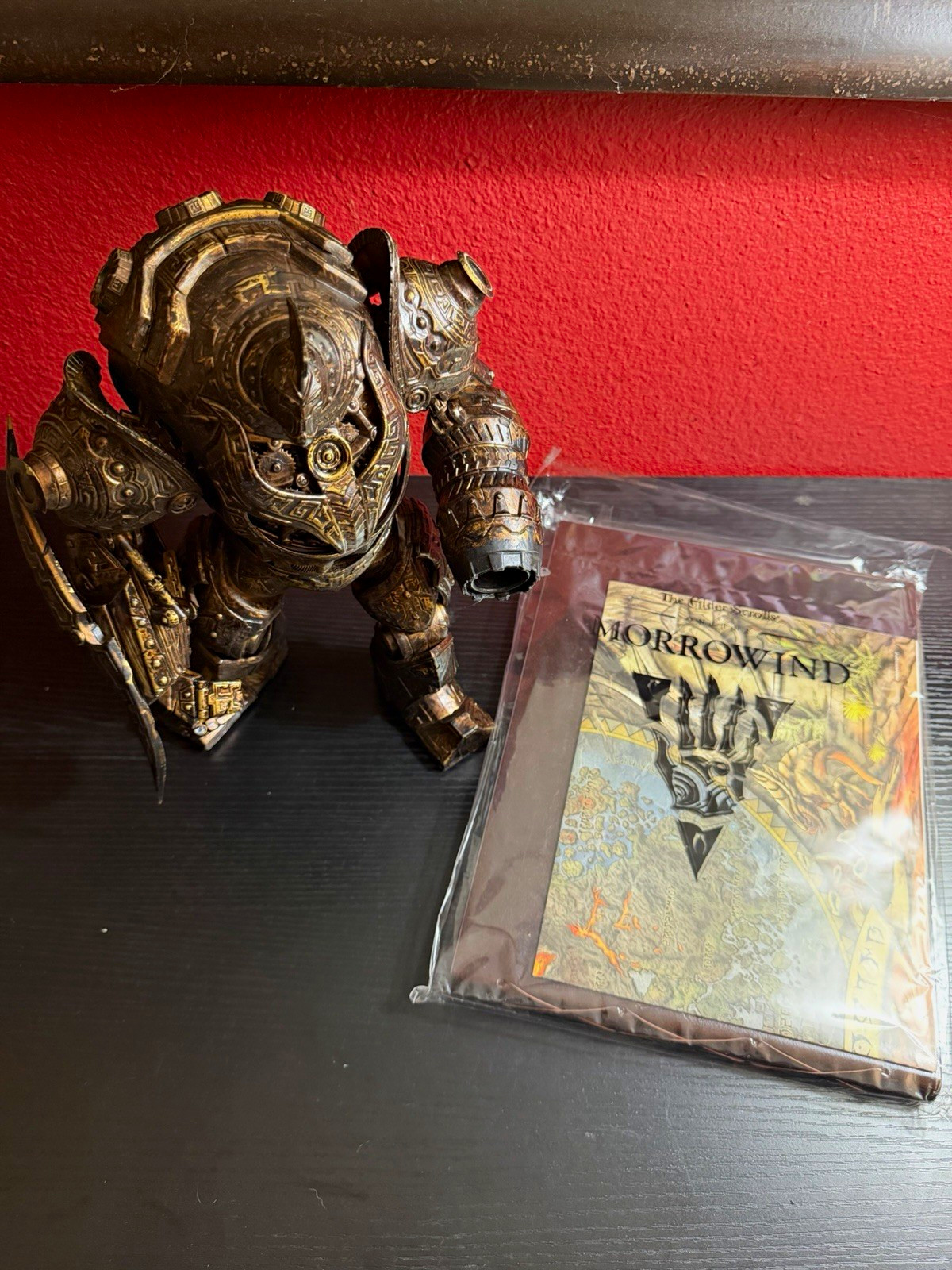 The Elder Scrolls Online Dwarven Colossus W/Book and Poster The Elder Scrolls Online Dwarven Colossus W/Book and Poster