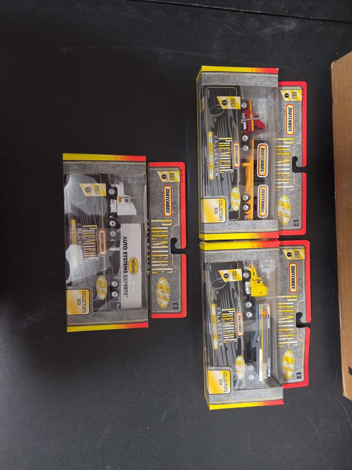 Matchbox Premiere Collection Rigs Series 1 Lot of 3 Shell Matchbox Premiere Collection Rigs Series 1 Lot of 3 Shell