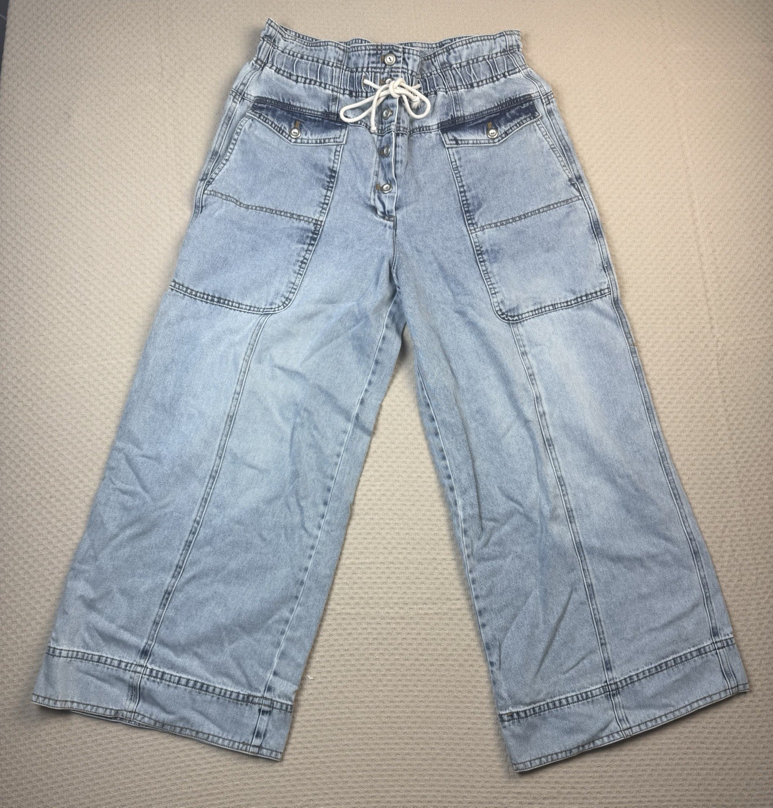 Habitual Light Blue Wash Jeans Size XL Women’s. Very Stylish Habitual Light Blue Wash Jeans Size XL Women’s. Very Stylish