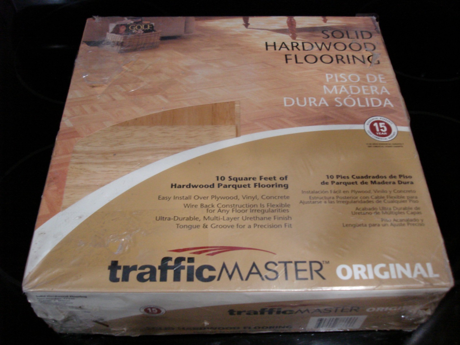 New TRAFFIC MASTER Hardwood 12x12x.3125\