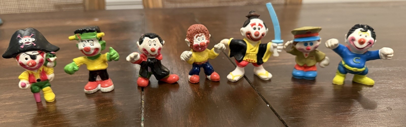 Vintage 1981 Mego Clown Figures Lot of 7 Miniatures Hong Kong 2-3” Painted