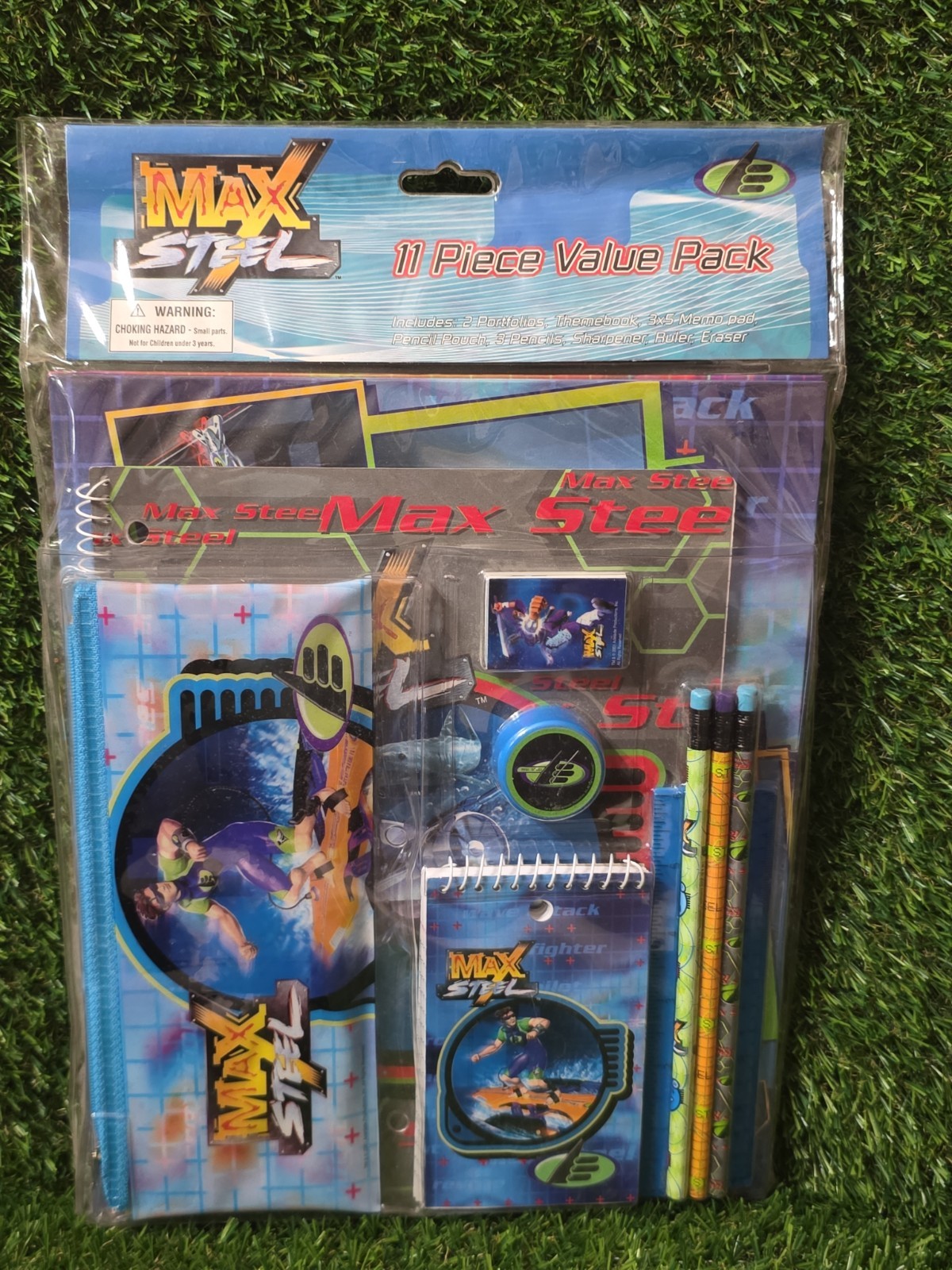 NEW IN PACKAGE VINTAGE 2001 MAX STEEL 11 PC STATIONARY KIT, PENCILS, NEW IN PACKAGE VINTAGE 2001 MAX STEEL 11 PC STATIONARY KIT, PENCILS,