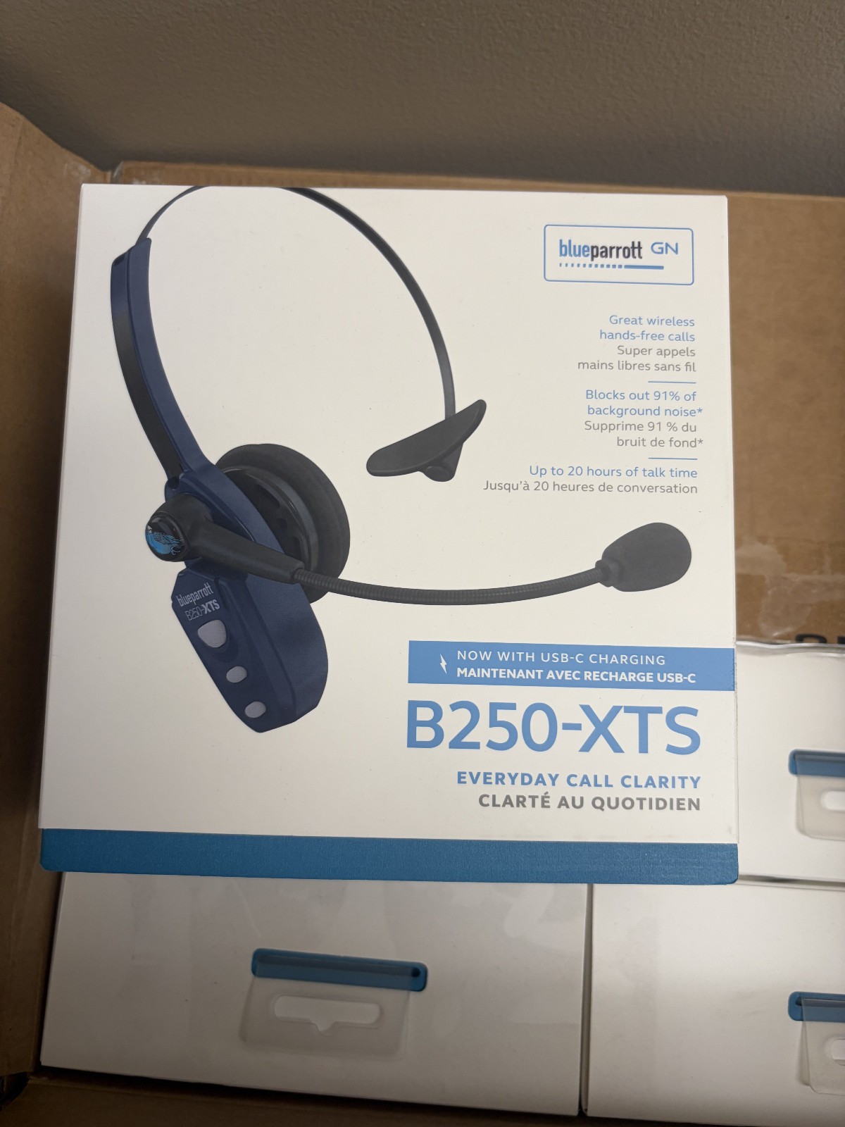 B250-XTS Wireless/Bluetooth Mono Headset,Noise Cancellation Microphone Brand New