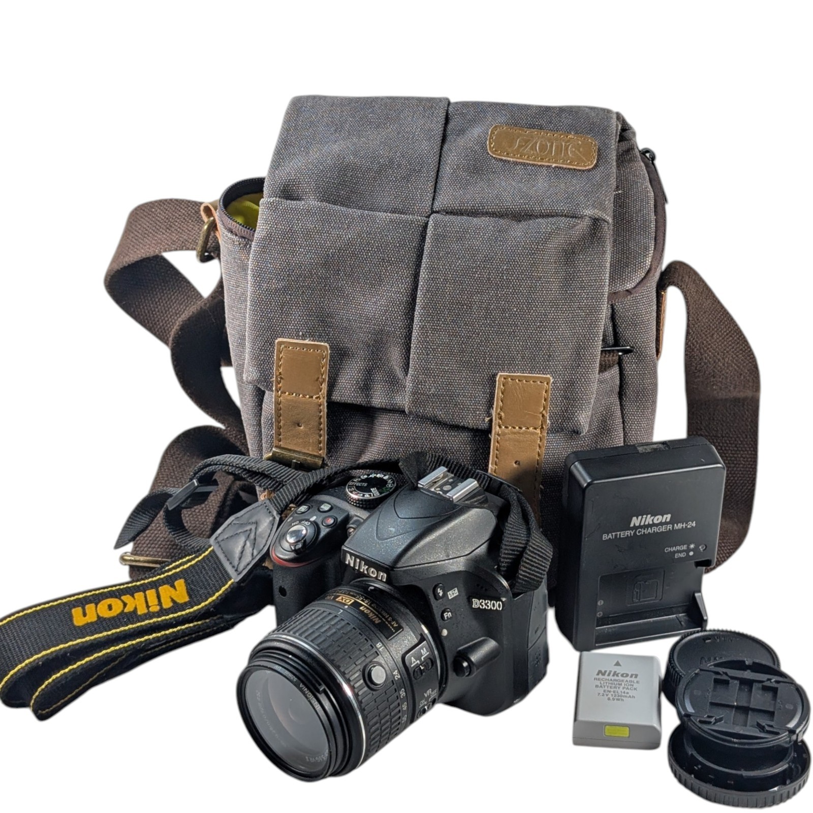 Nikon D3300 DSLR 24.2MP 18-55mm VR Kit 2,330 Shutter Excellent w/ BAG ✅