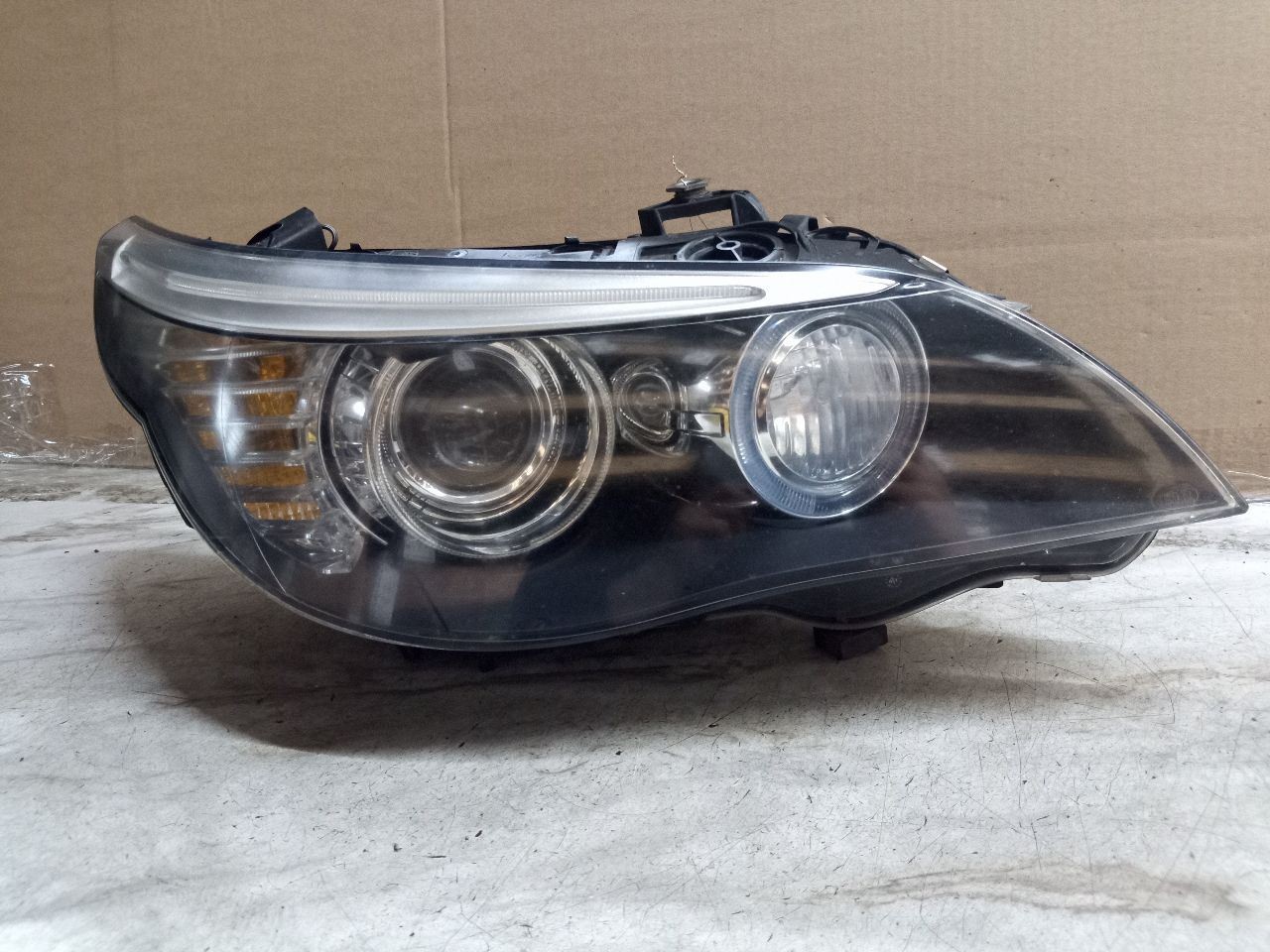 Passenger Headlight Xenon HID Fits 08-10 BMW 528i 264719