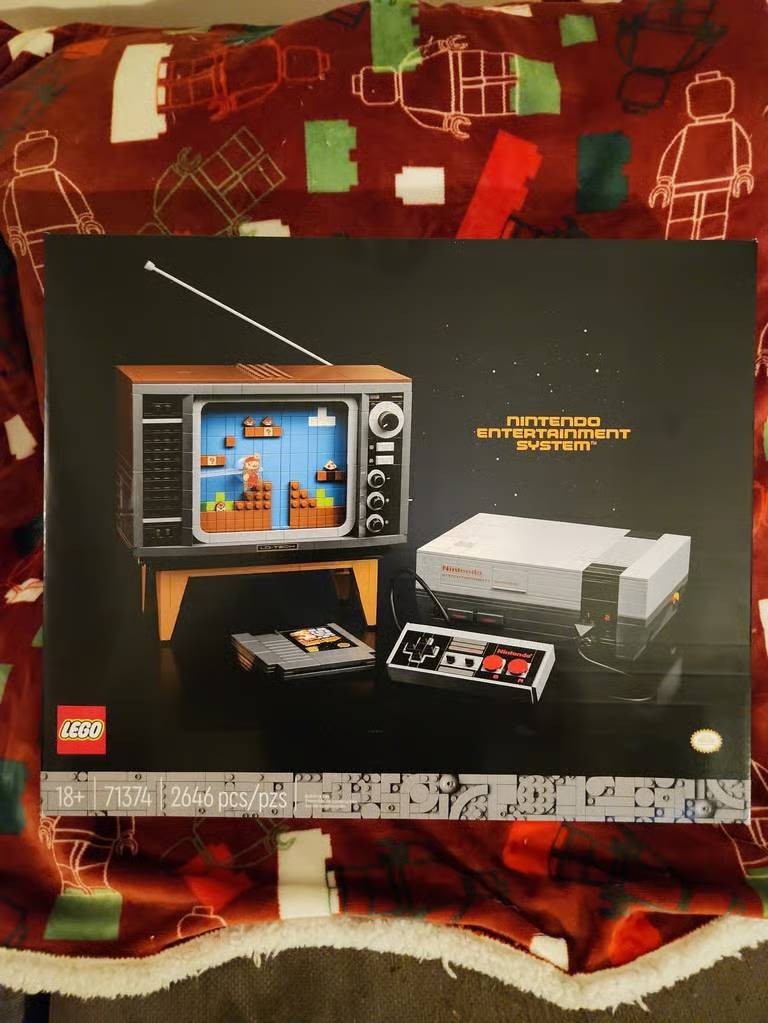 LEGO Super Mario Nintendo Entertainment System 71374 – 2,646 Pieces LEGO Super Mario Nintendo Entertainment System 71374 – 2,646 Pieces