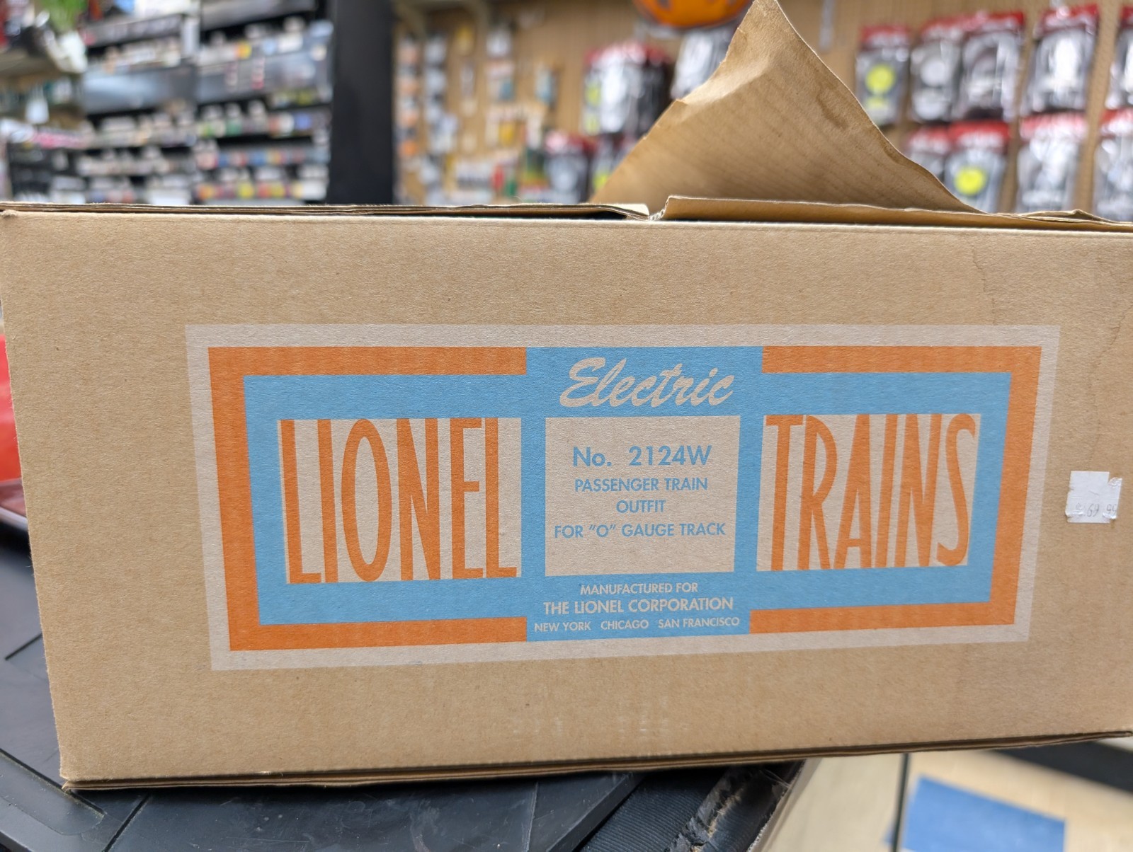 Lionel 2124W Passenger Train Set W/ Certificate Of Authenticity Lionel 2124W Passenger Train Set W/ Certificate Of Authenticity