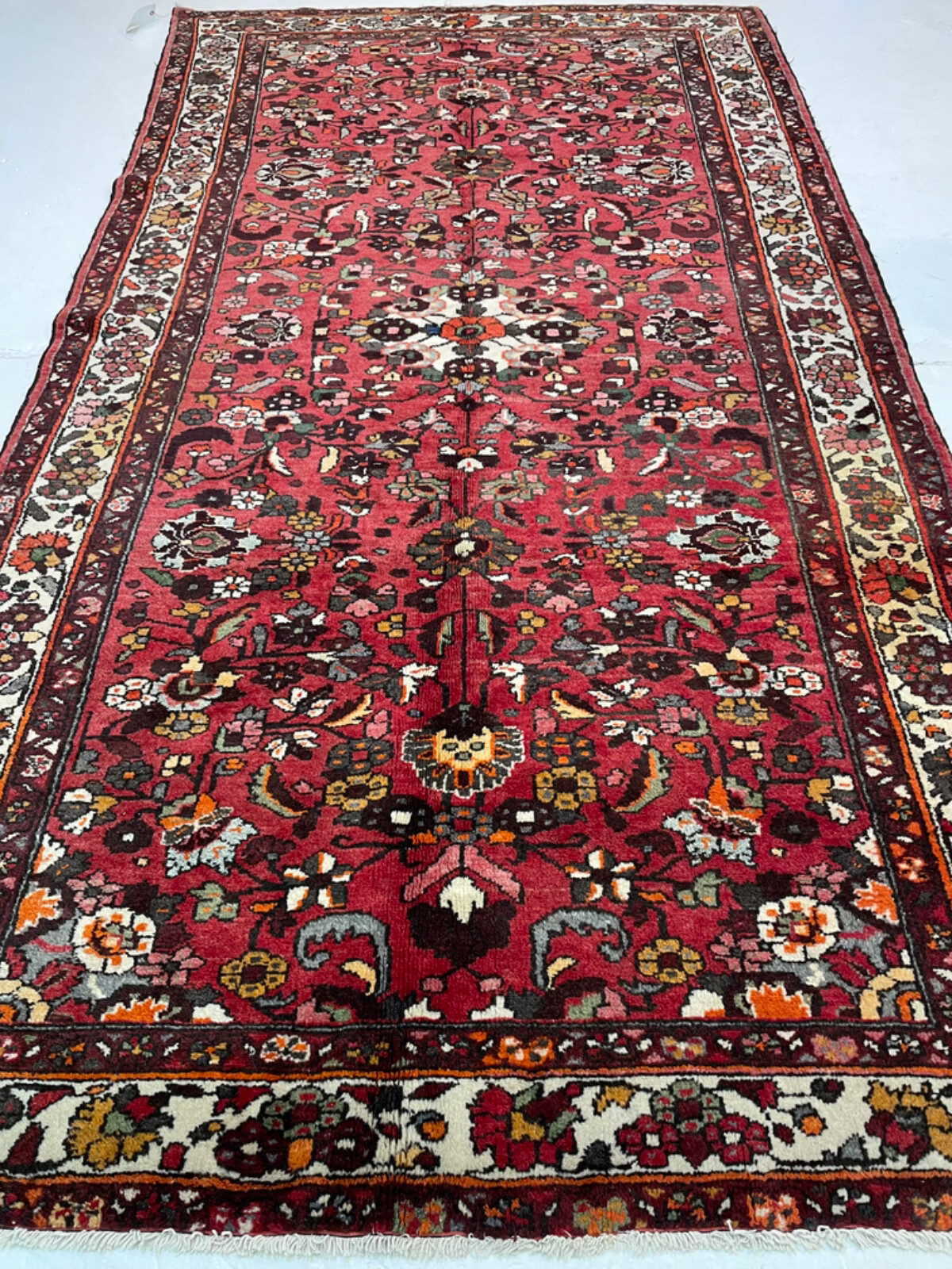 Antique Oriental Hand-Knotted Wool Gallery Size Red/Ivory/Blue/Green 5'4
