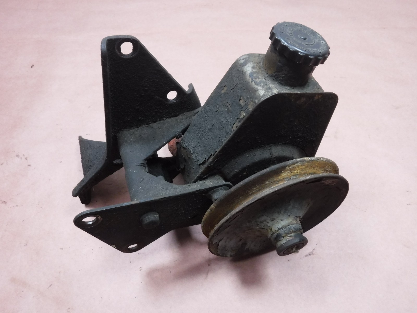 Jeep Cj Wagoneer 76-90m4.2 6 Cyl Power Steering Pump W/ Brackets V Belt Wrangler