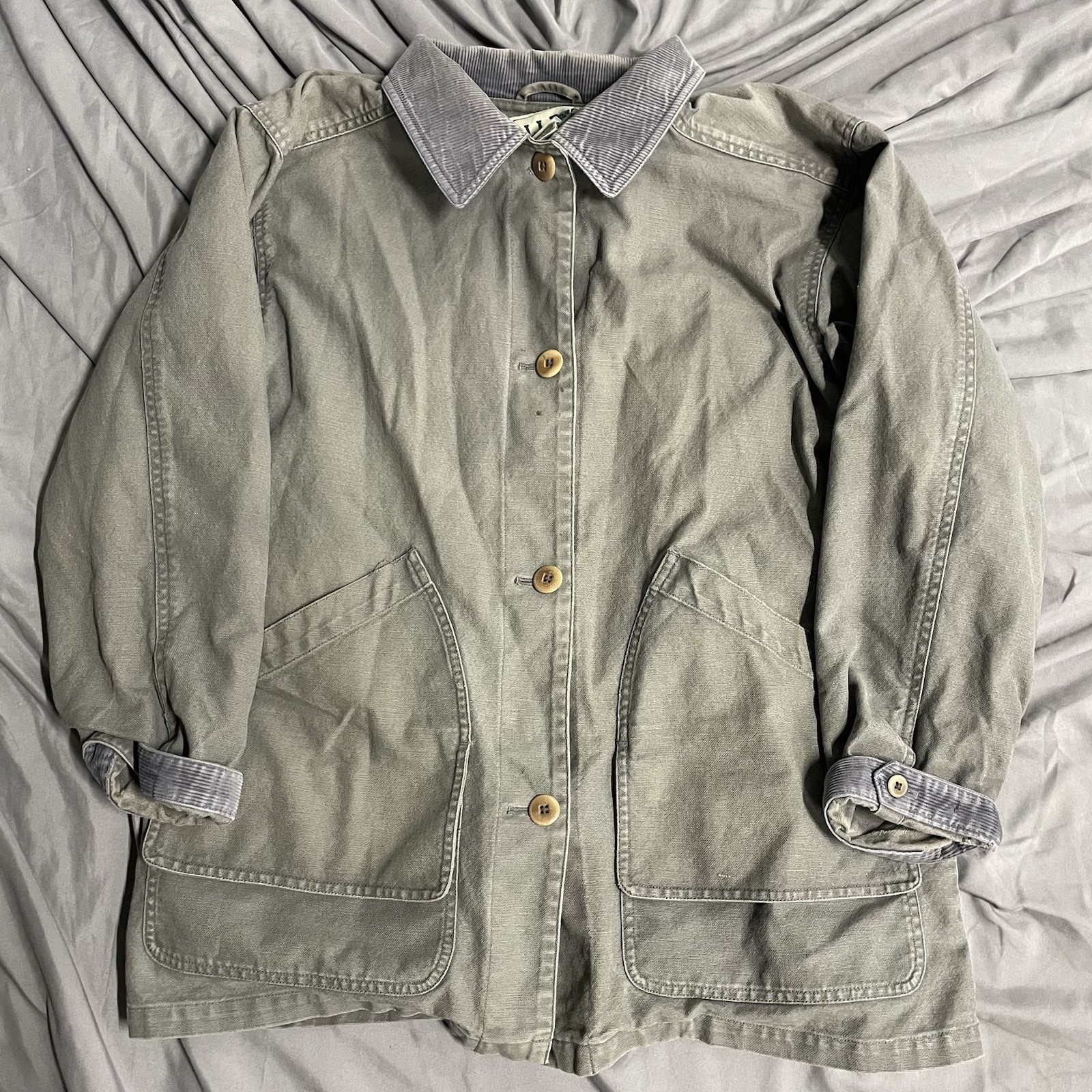 Vintage LL Bean Chore Jacket Women Sz M Flannel Lined Barn Coat Canvas Primaloft Vintage LL Bean Chore Jacket Women Sz M Flannel Lined Barn Coat Canvas Primaloft